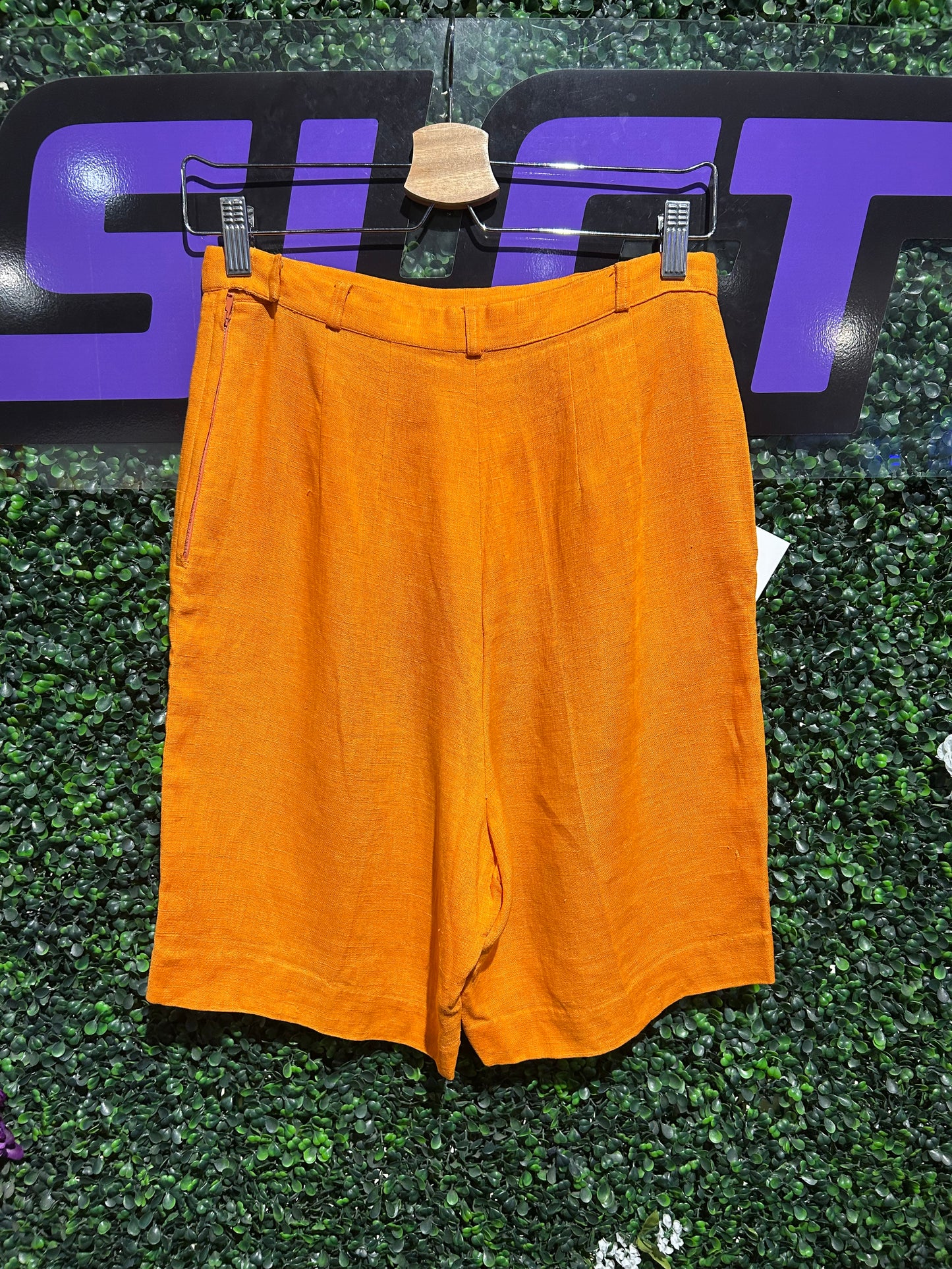 50s/60s Tanner Pleated Orange Shorts. 27” Waist