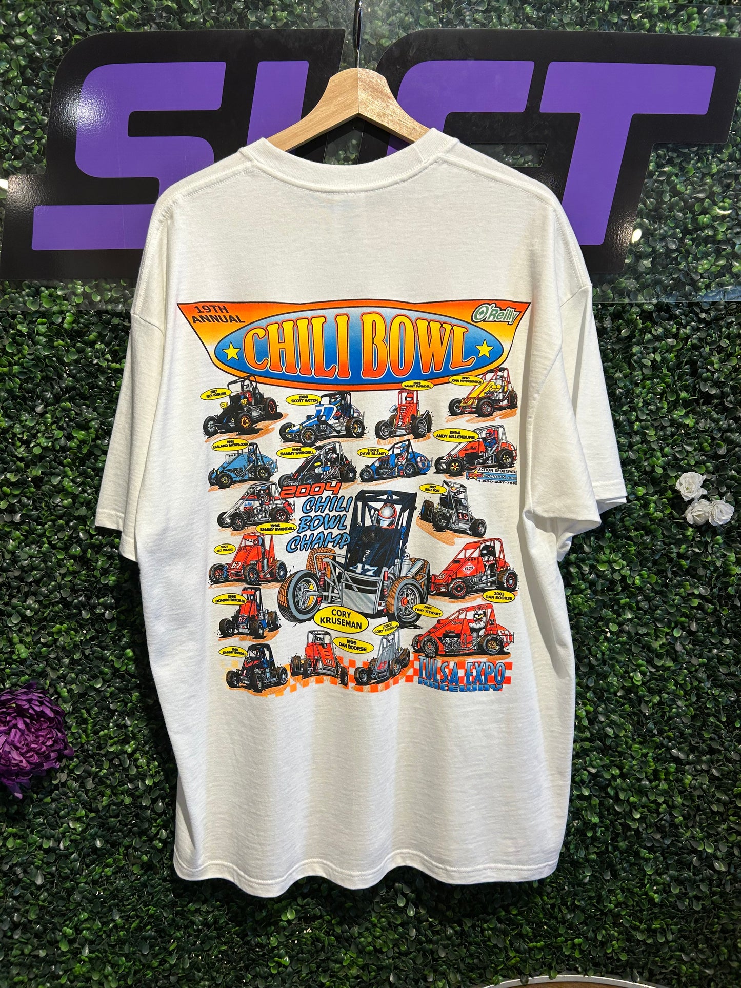 2005 O’Reilly Chili Bowl Racing T-Shirt. Size XL