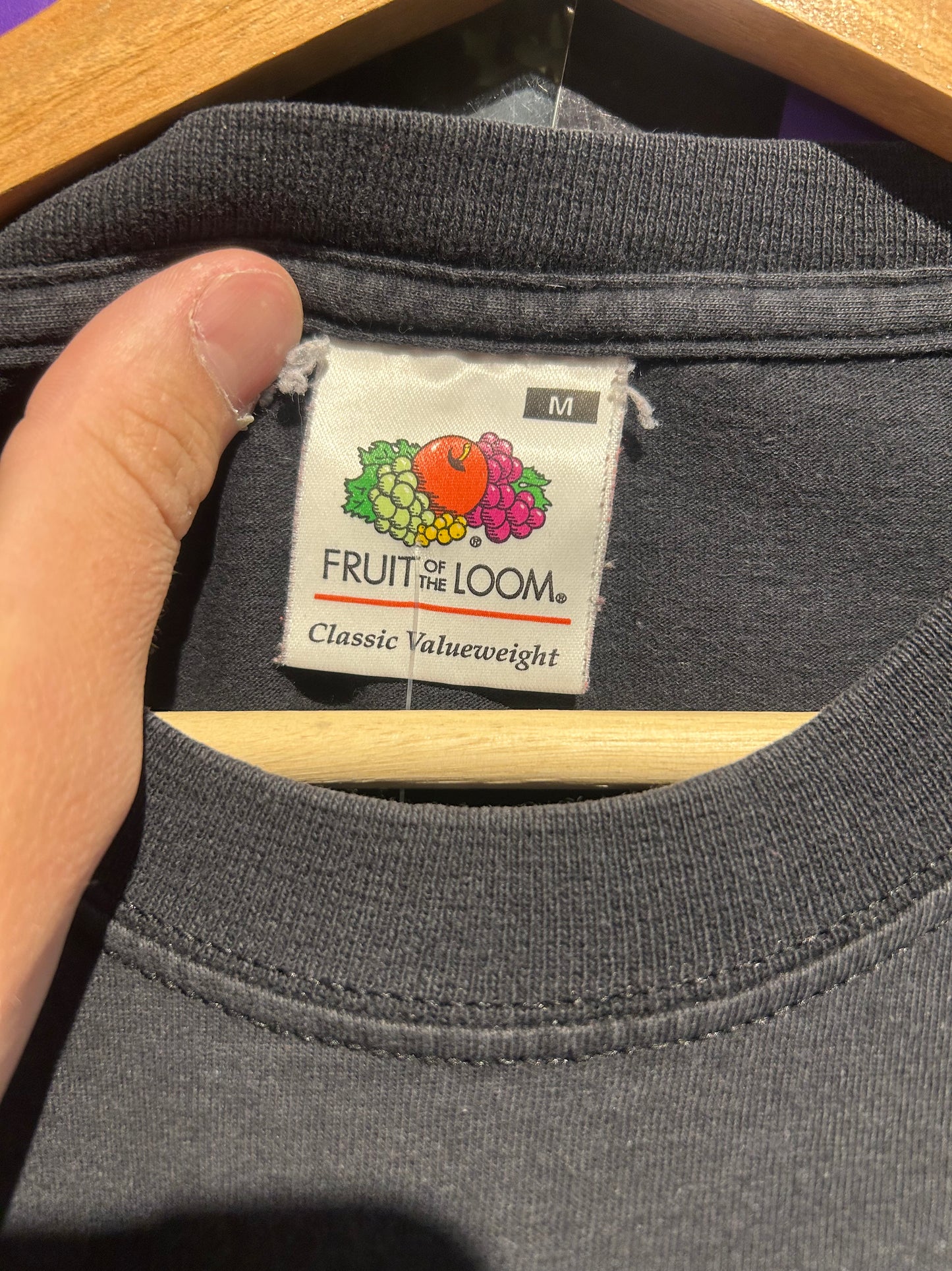 00s The Lovely Jublees T-Shirt. Size Medium