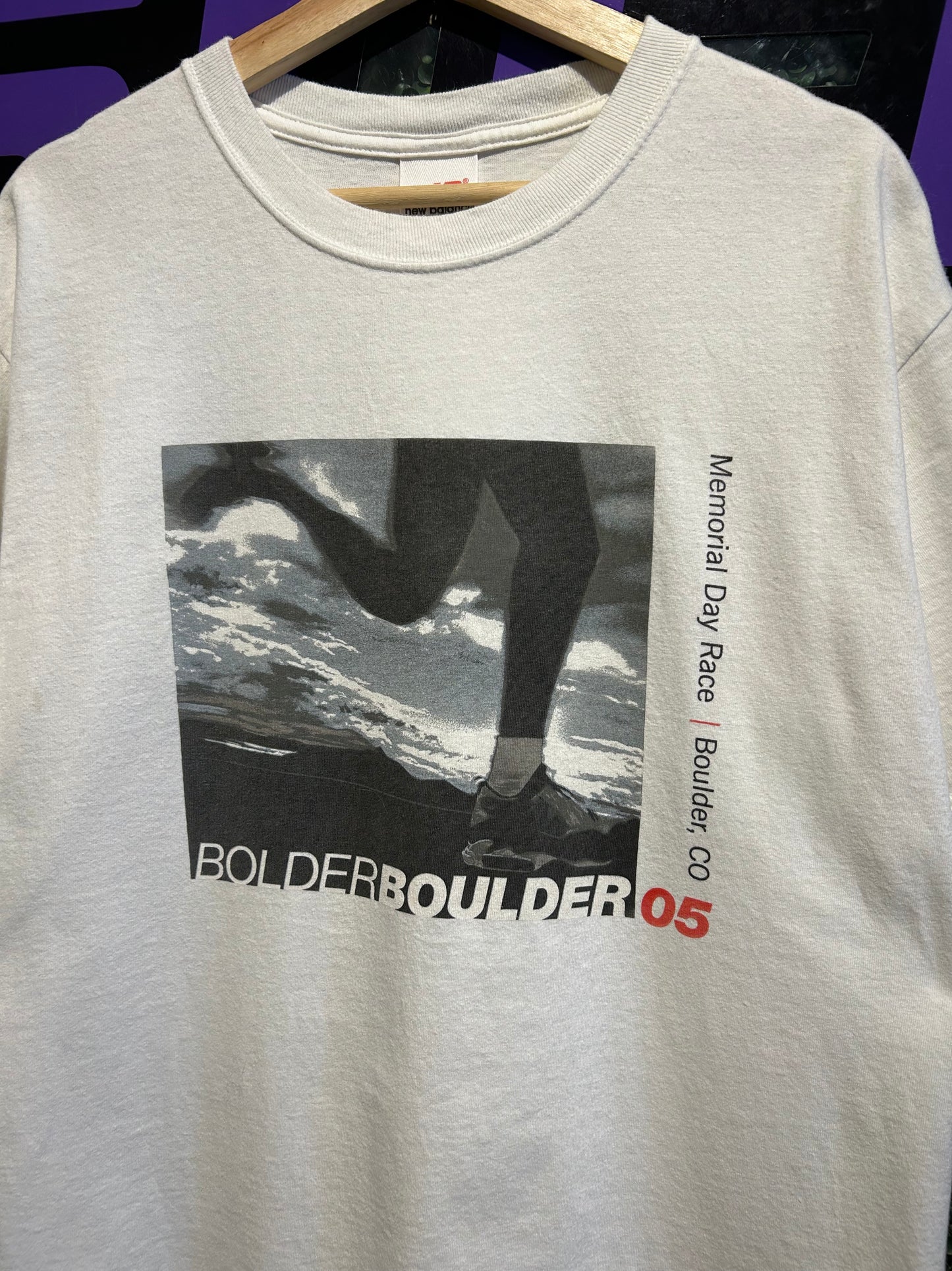 2005 Bolder Boulder New Balance T-Shirt. Size M/L