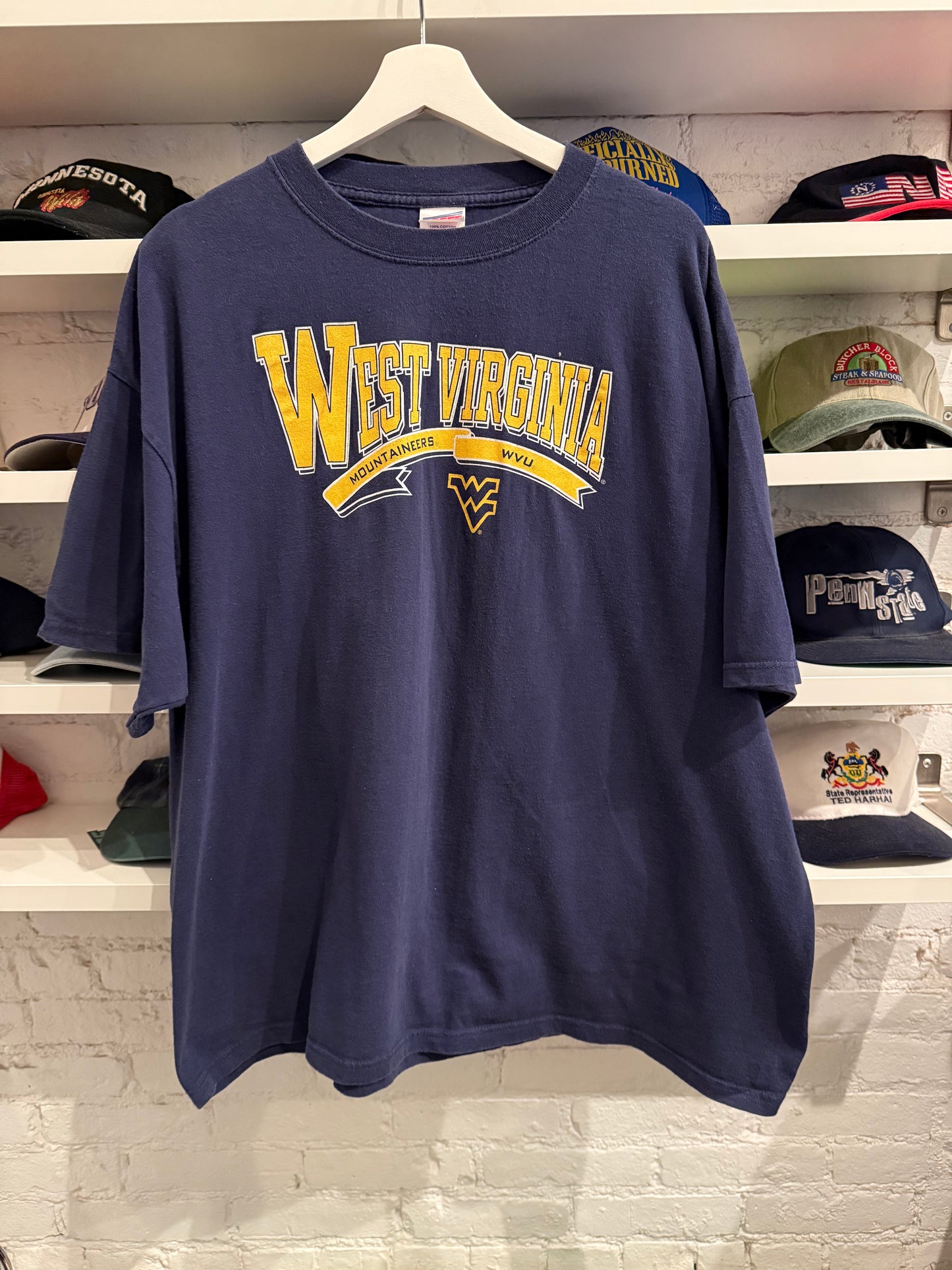 West Virginia University T-Shirt Size 2XL