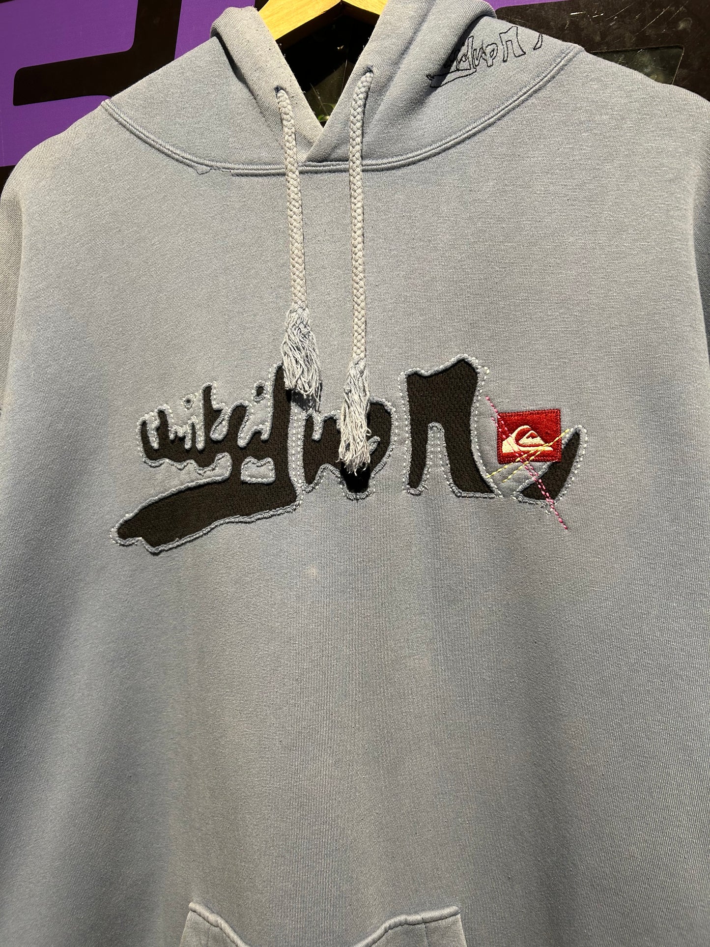 00s Quiksilver Hoodie. Size XL
