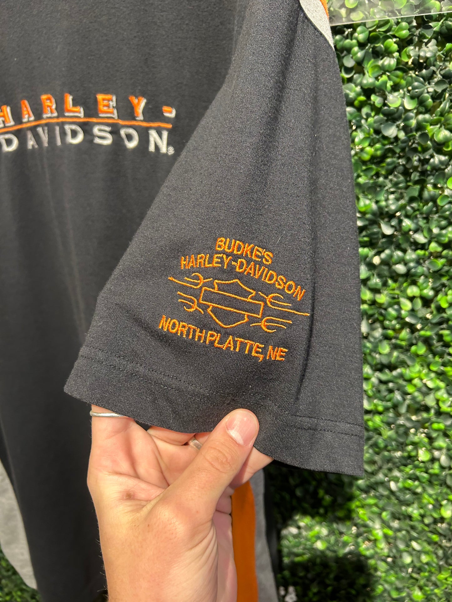 Vintage Harley Davidson Embroidered T-Shirt. Size XL