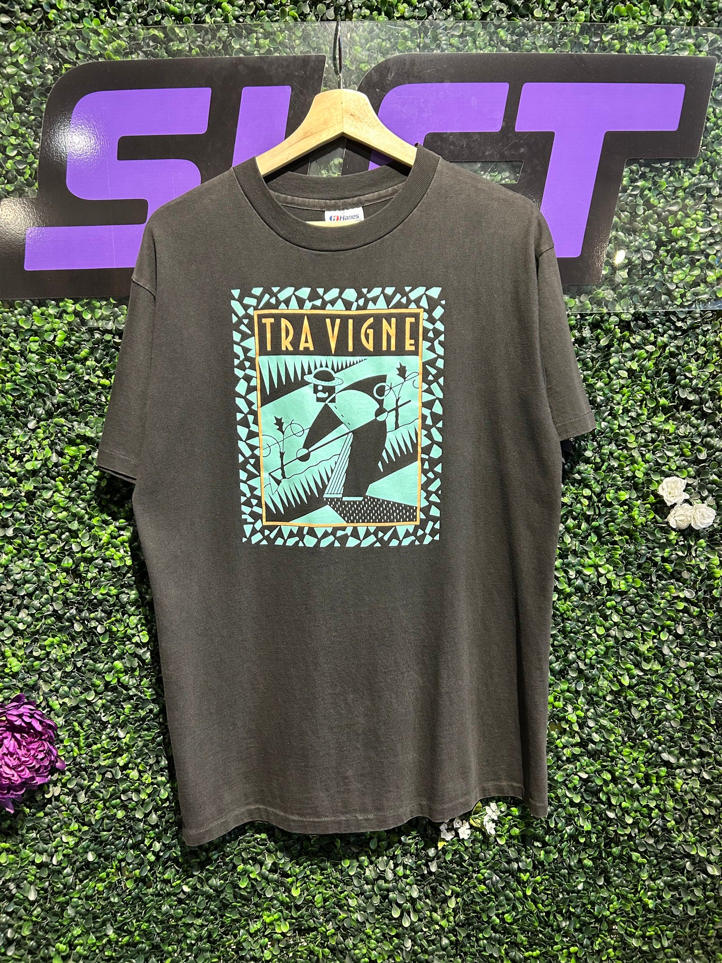 80s Tra Vigne Art T-Shirt. Size Large