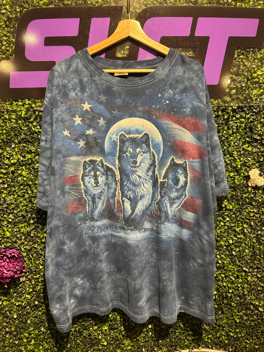 00s Liquid Blue Wolf Tie-Dye T-Shirt. Size XXL (Boxy)