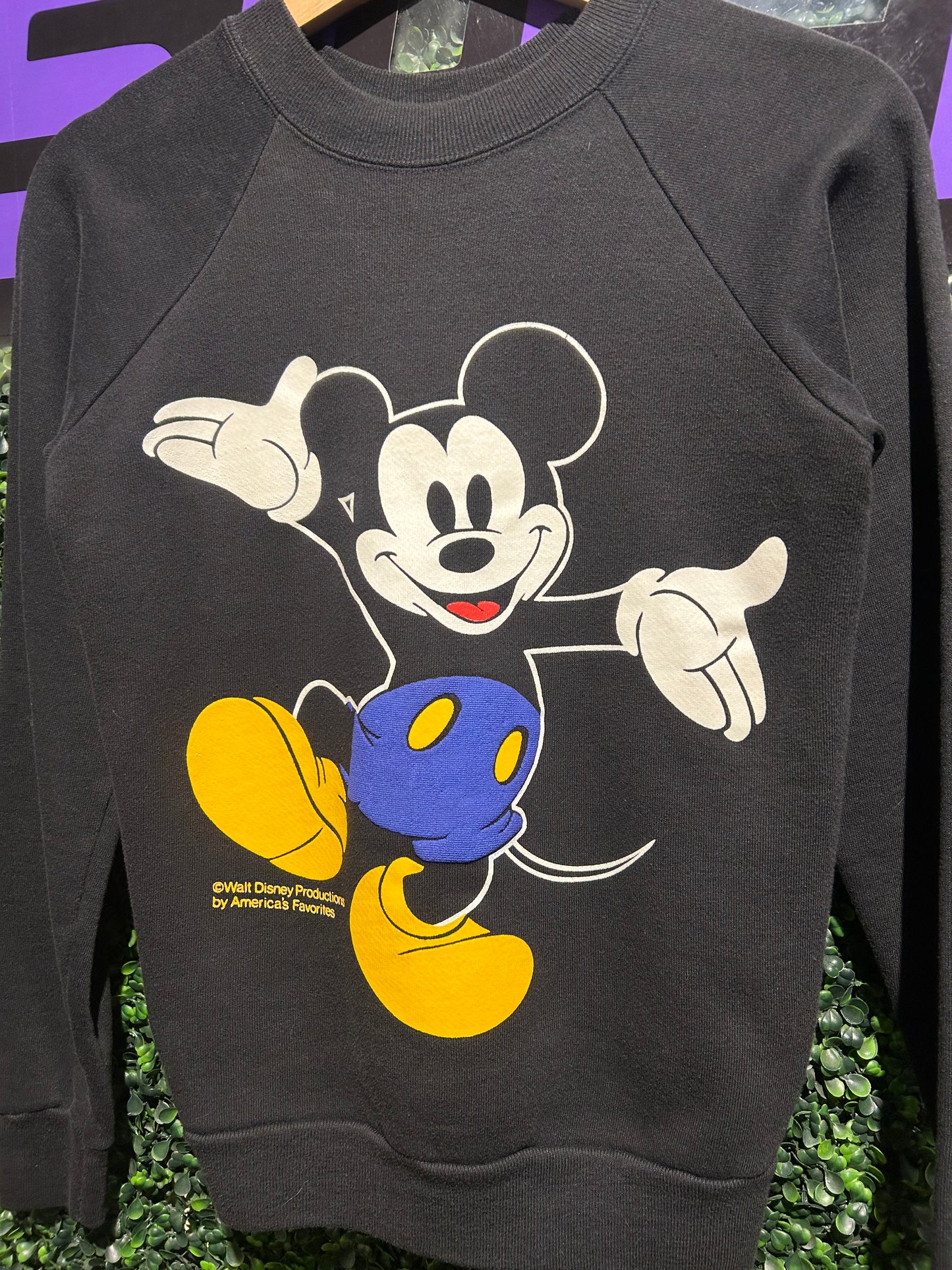 80s Mickey Mouse Crewneck. Size Small