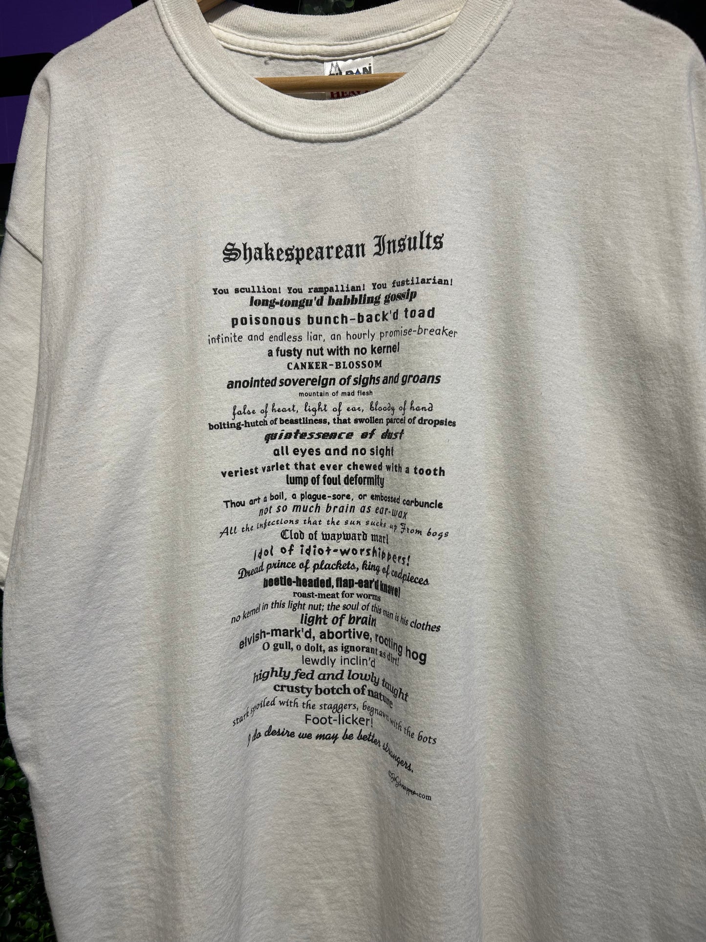 Vintage Shakespearean Insults T-Shirt. Size XL