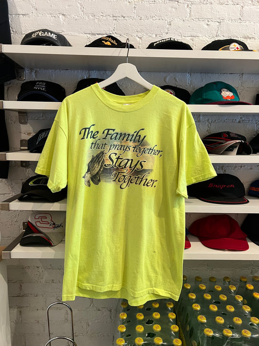 Family That Prays Together T-shirt size XL