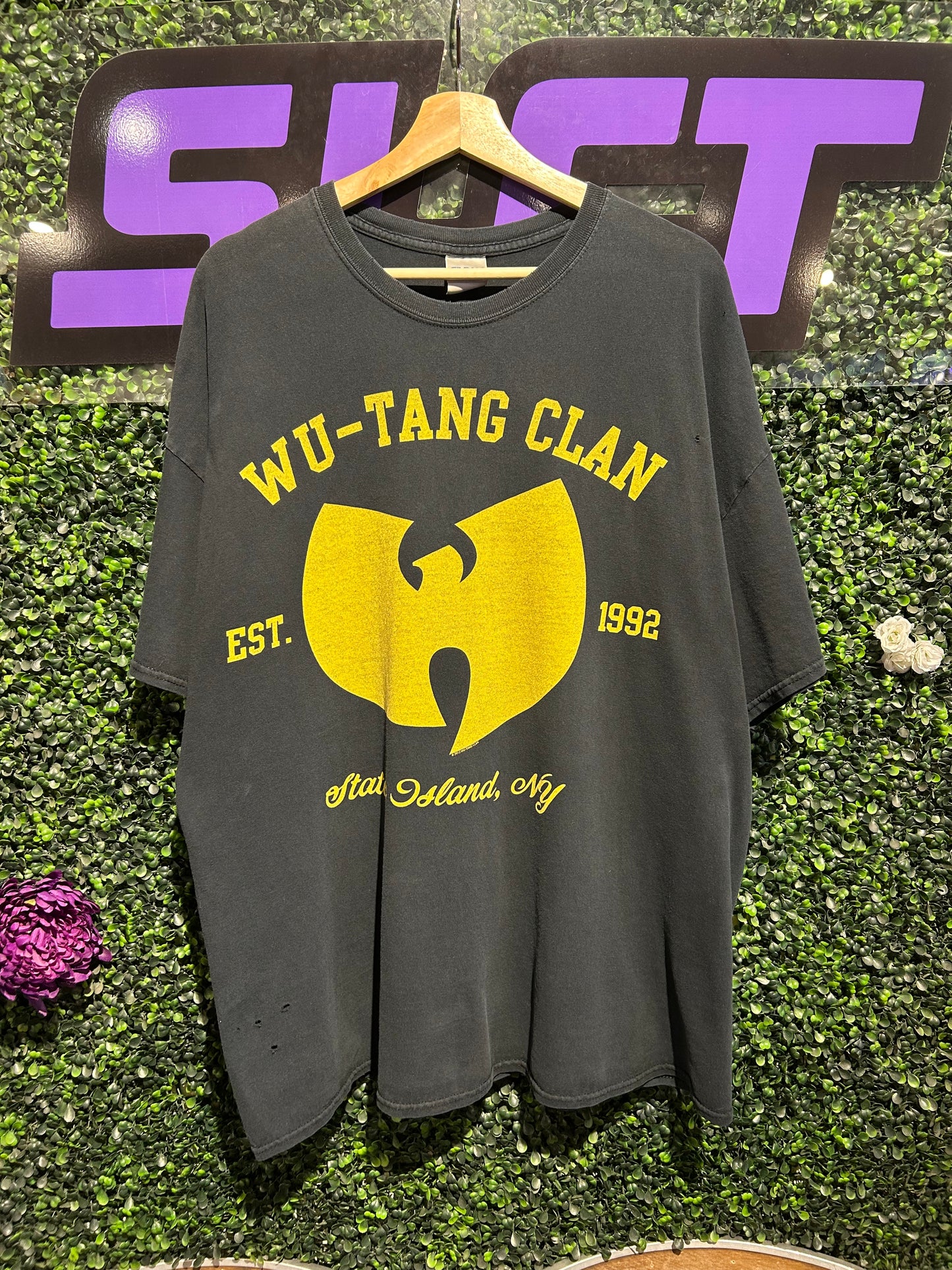 2012 Wu-Tang Clan T-Shirt. Size XXL