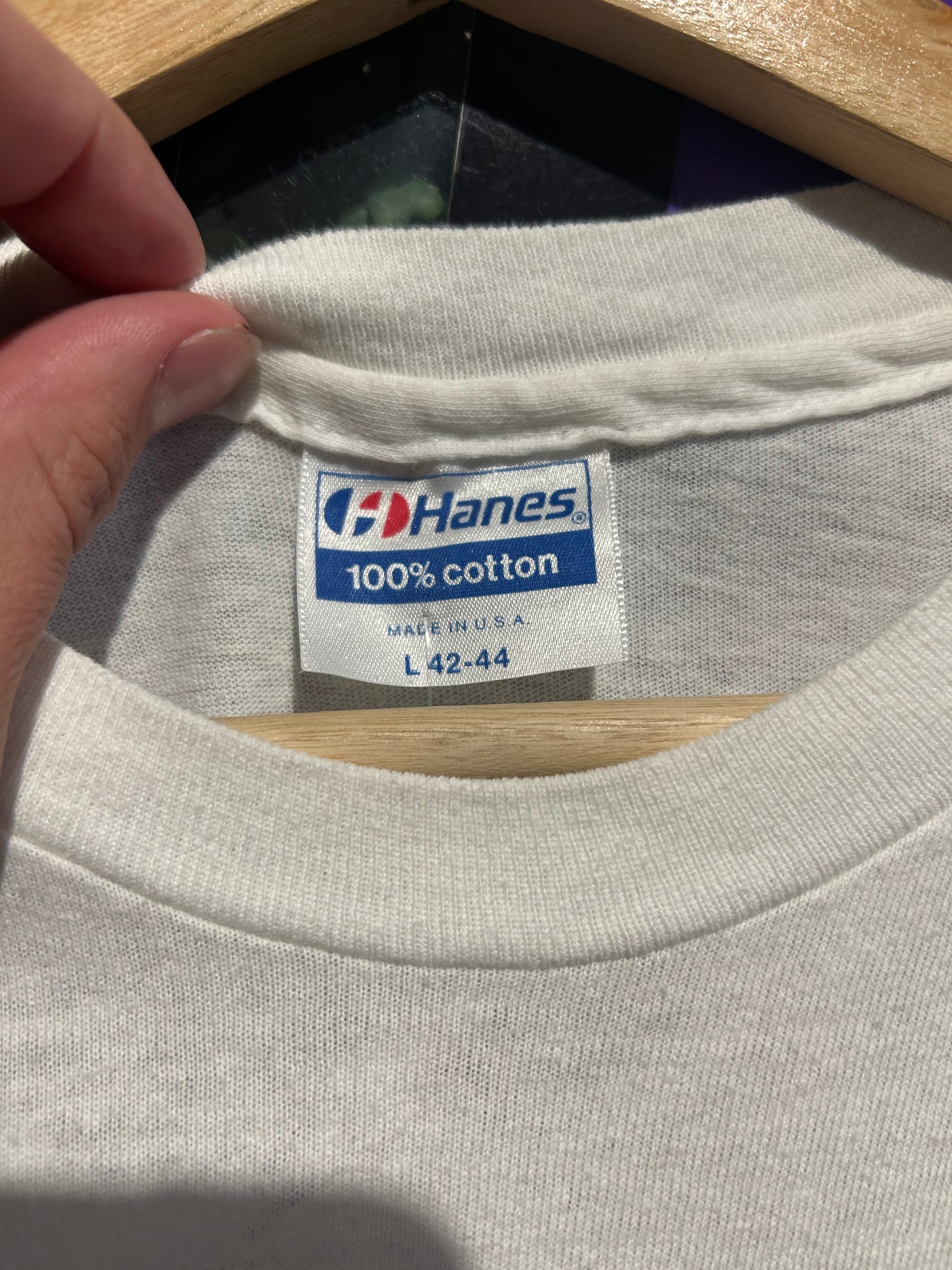 1987 Meat Puppets T-Shirt. Size Medium