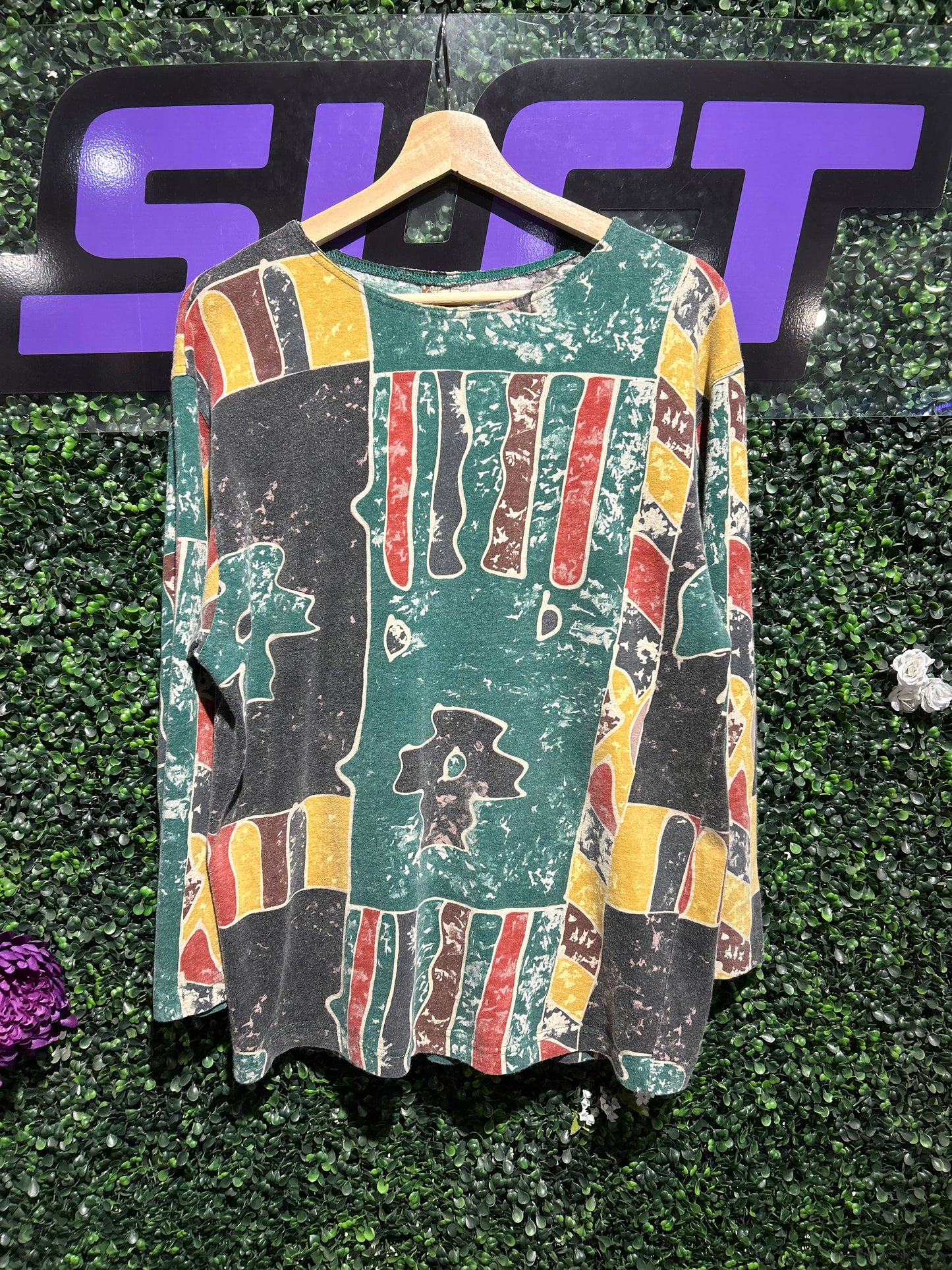 Vintage Chico’s Patterned AOP LS Shirt. Size M/L