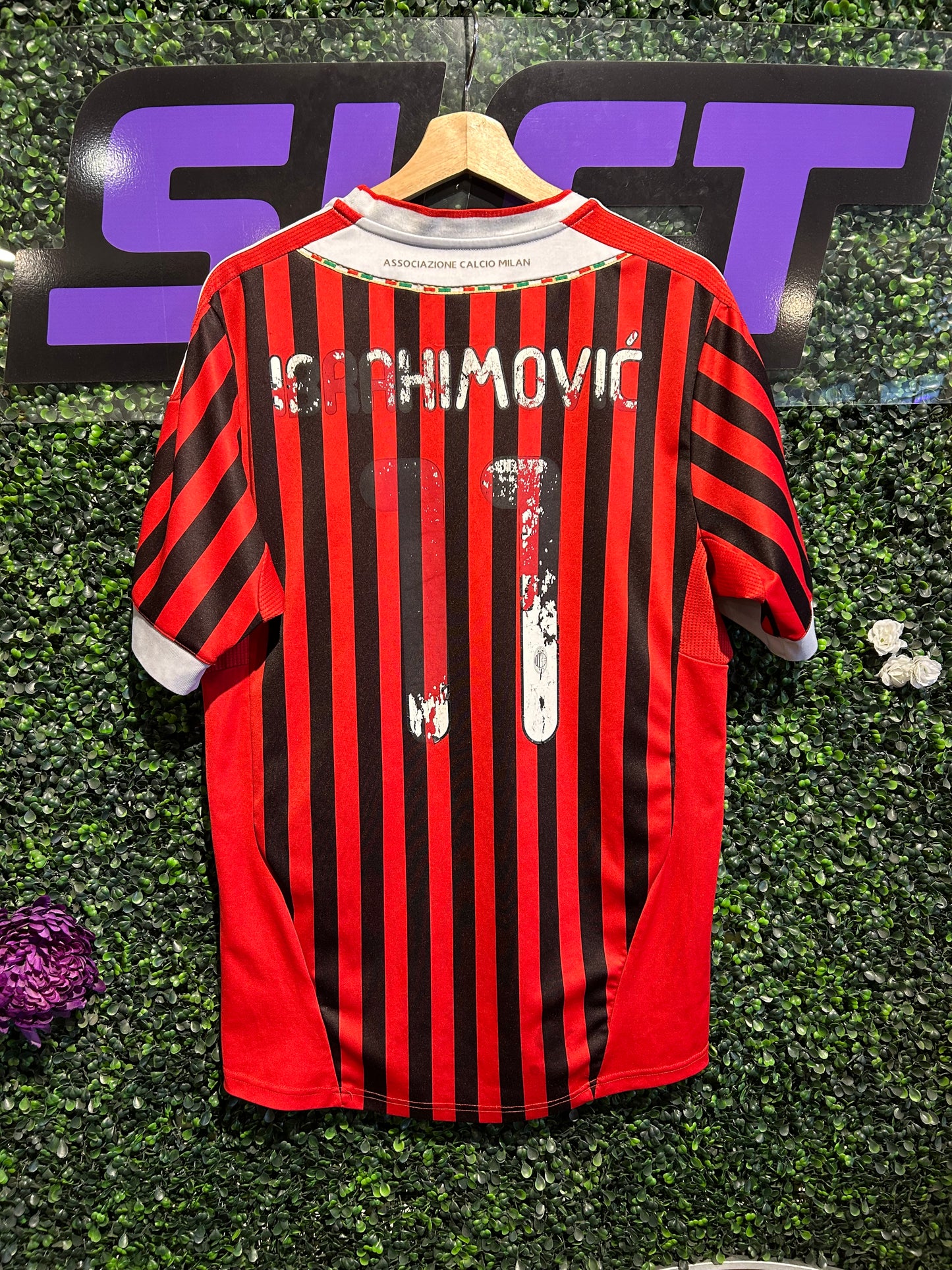 00s AC Milan #11 Zlatan Ibrahimovic Adidas Jersey. Size M/L