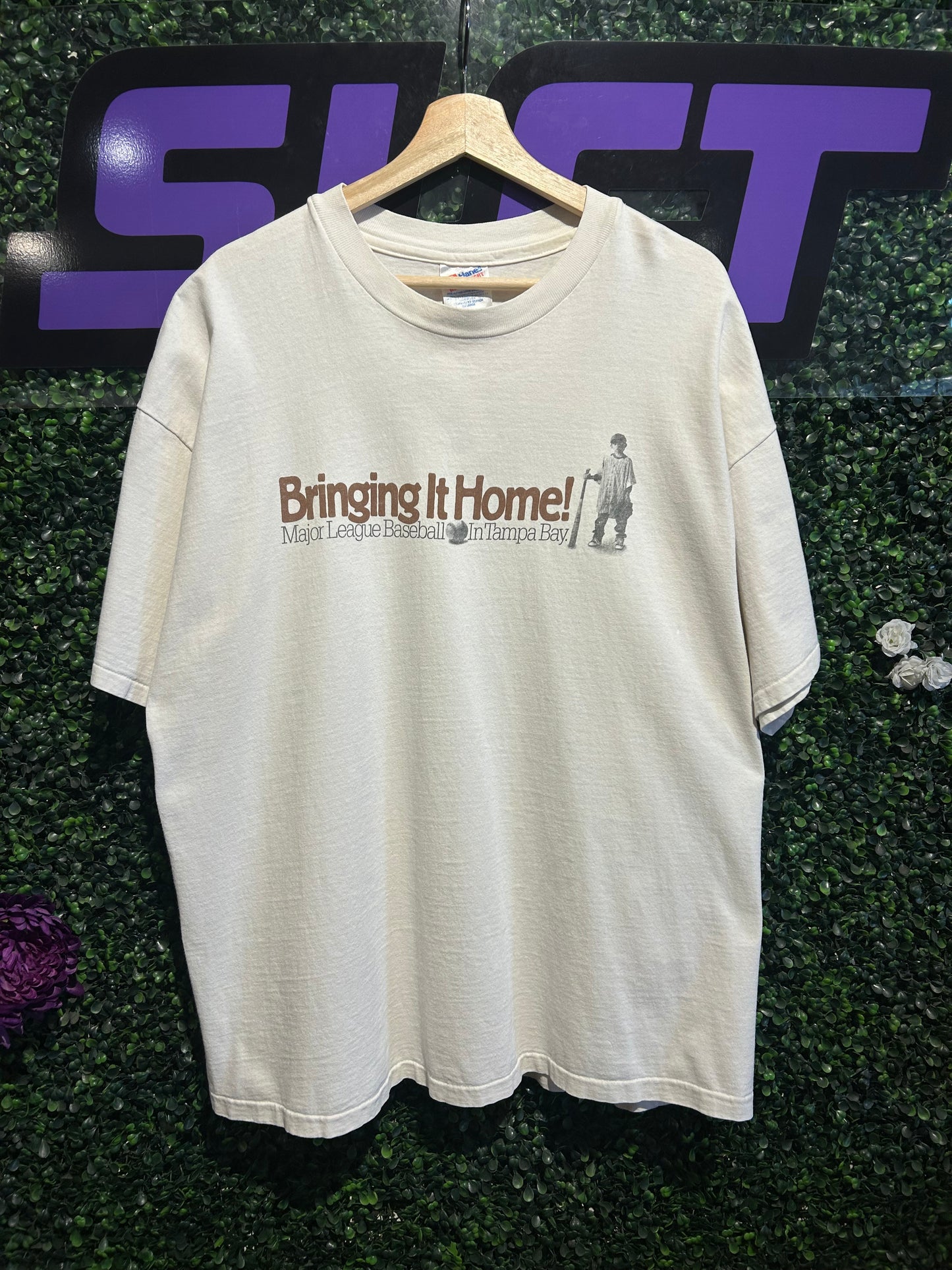90s Bringing It Home Tampa Bay MLB T-Shirt. Size XL/XXL