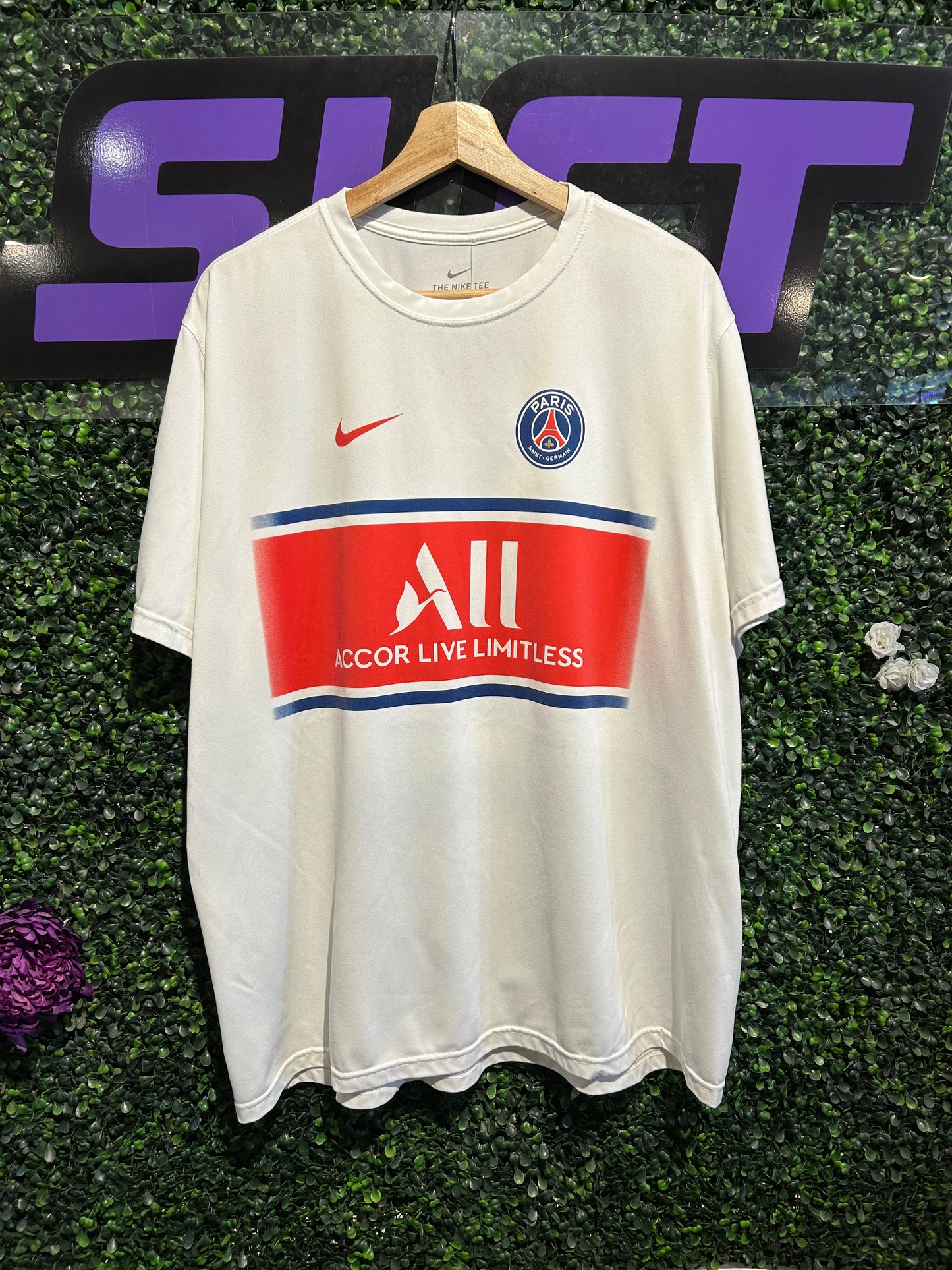 00s Paris Saint-Germain #30 Lionel Messi Nike Jersey Shirt. Size XL