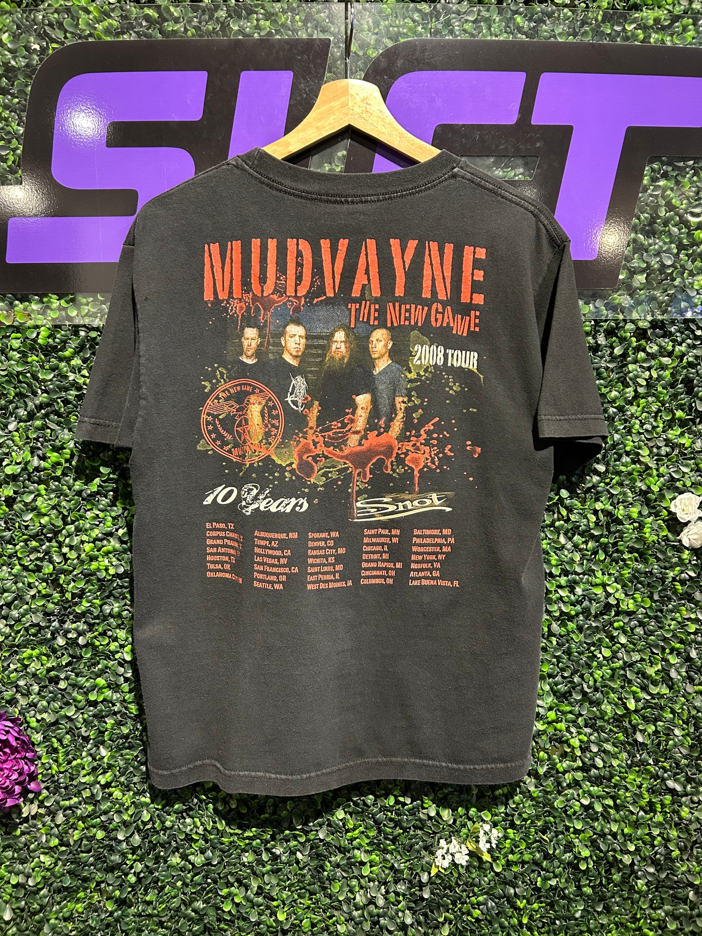 2008 Mudvayne The New Game Tour T-Shirt. Size Medium