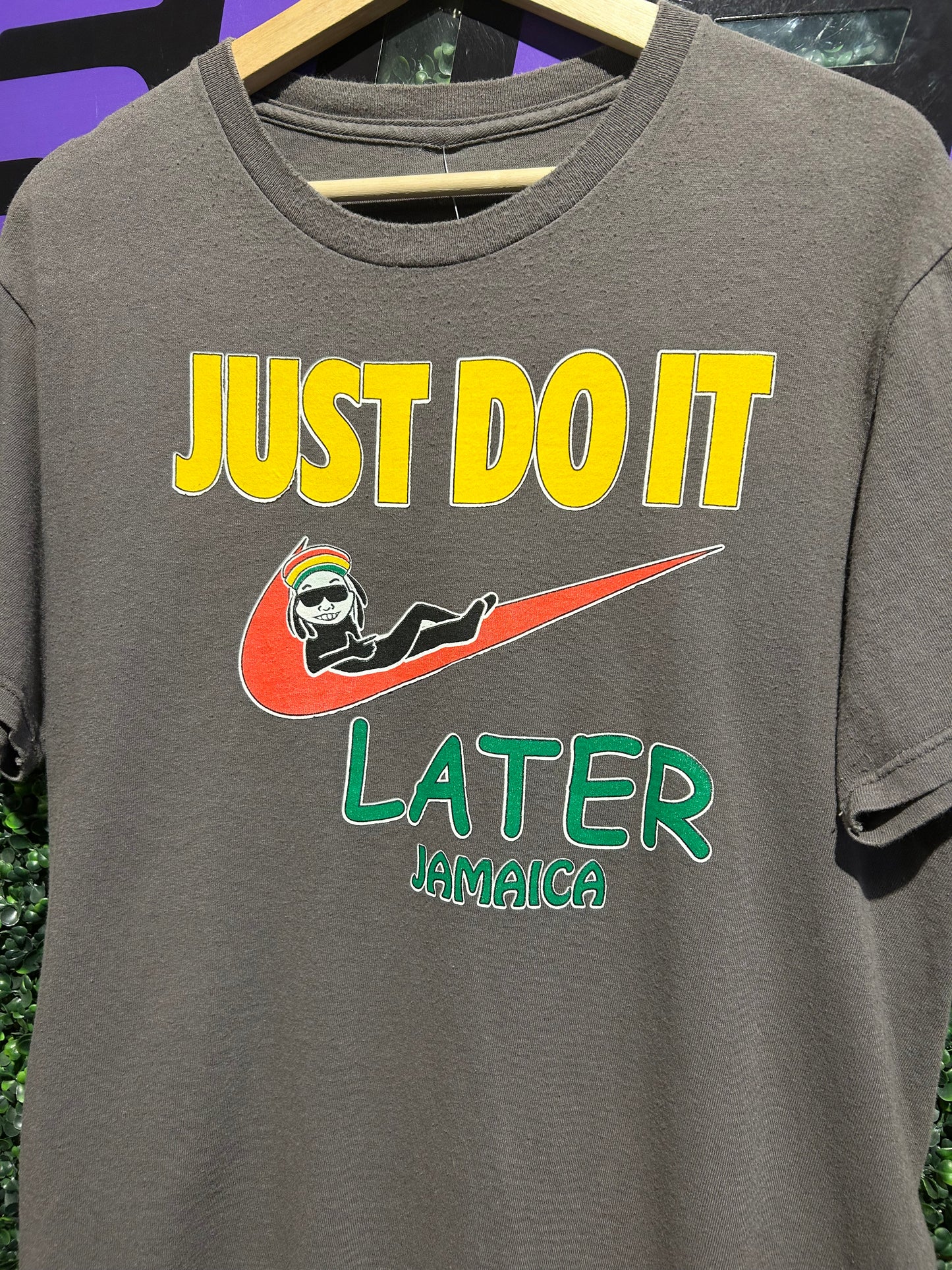 00s Just Do It Later Jamaica T-Shirt. Size Medium