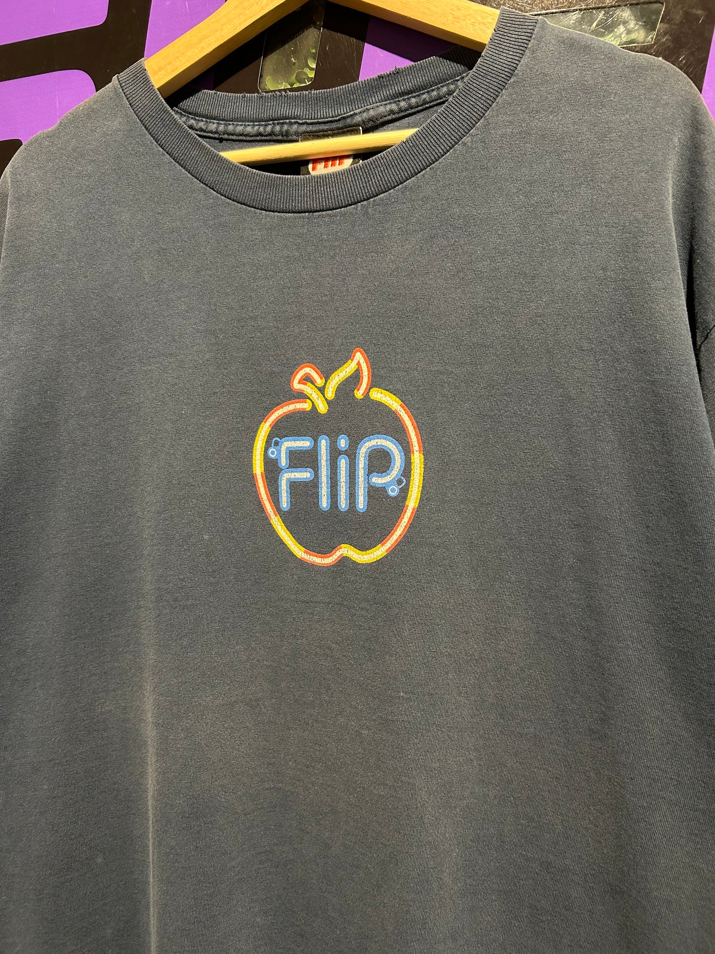 Vintage Flip Skateboards T-Shirt. Size XL