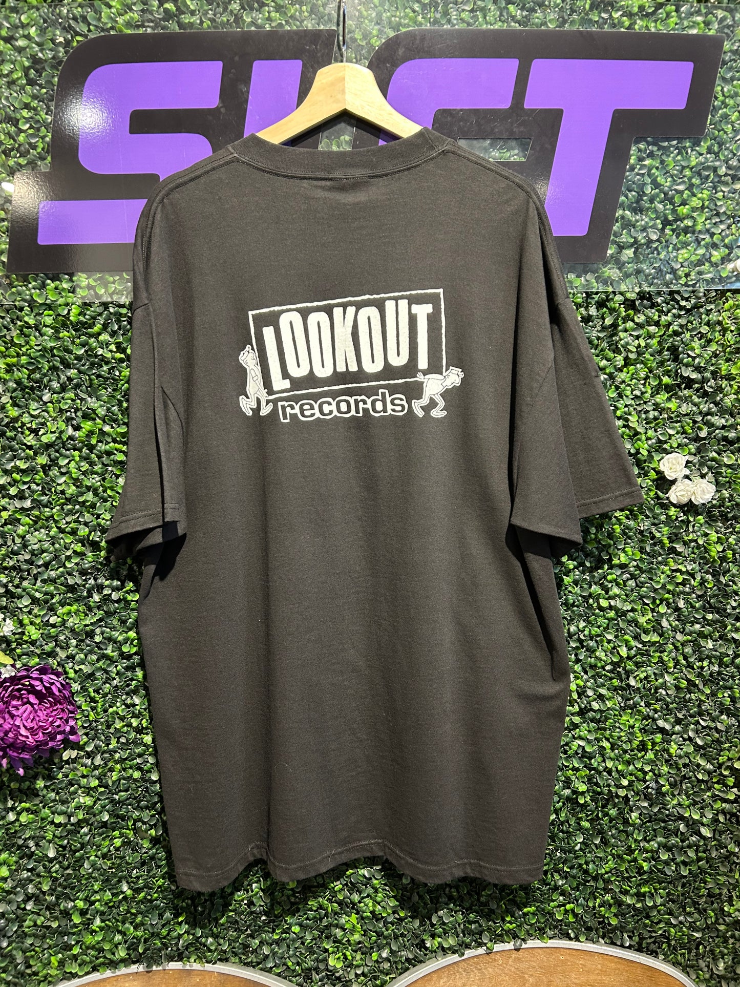 90s The Crumbs Lookout Records T-Shirt. Size XL (NWT)
