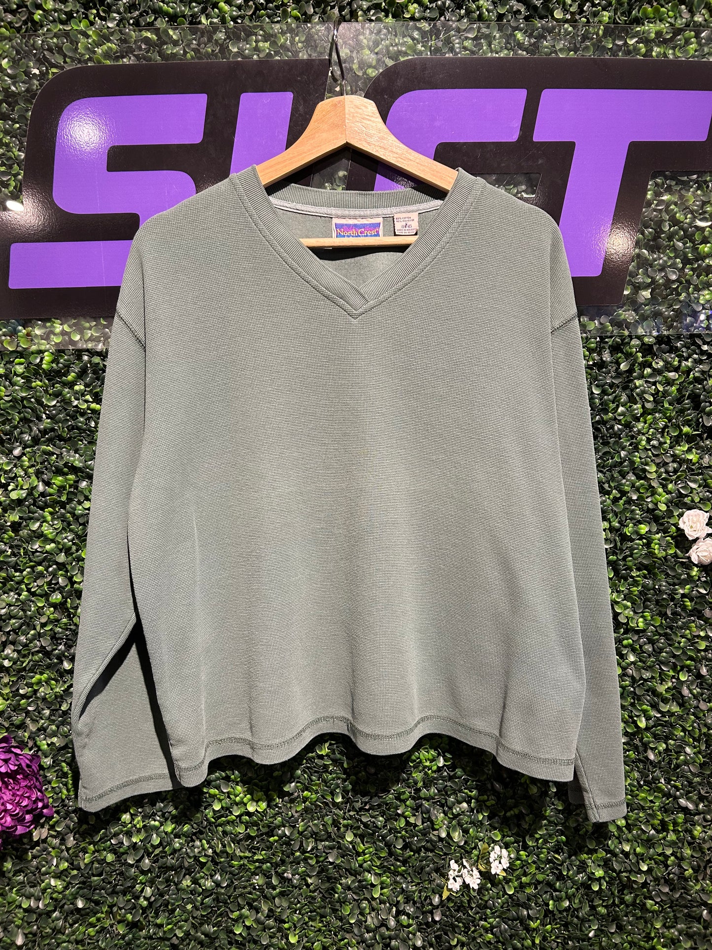 Vintage V-Neck Sweater. Size M/L