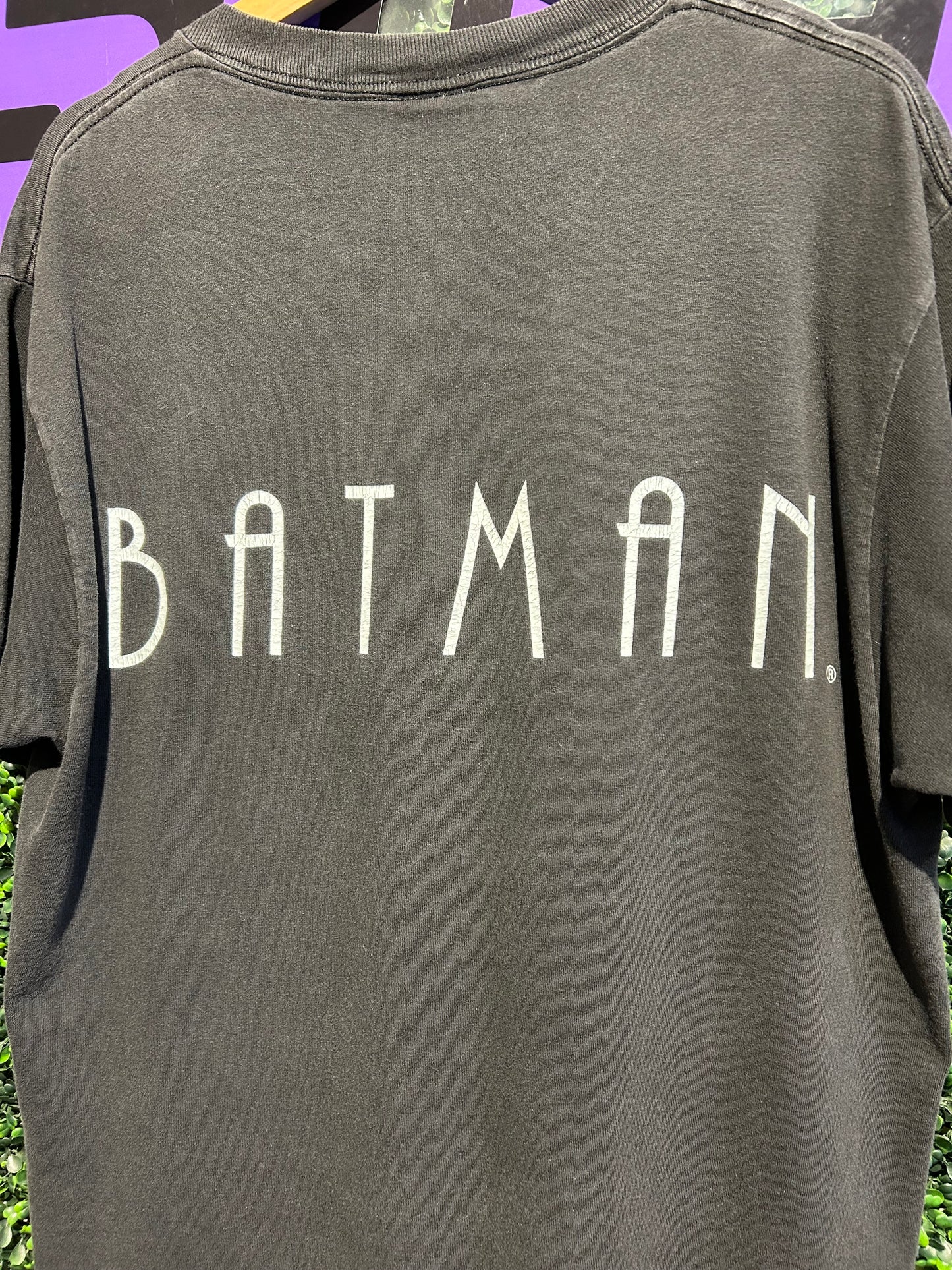 1992 DC Comics Batman T-Shirt. Size Large