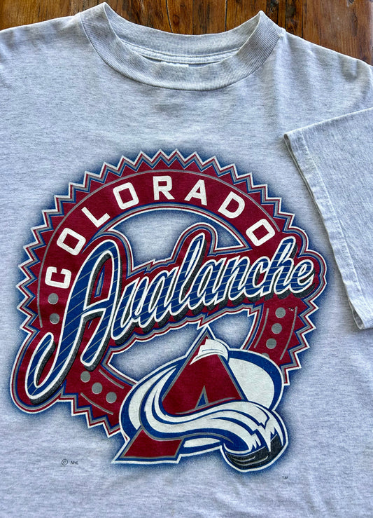 90s Colorado Avalanche Logo7 T-Shirt. Size XL