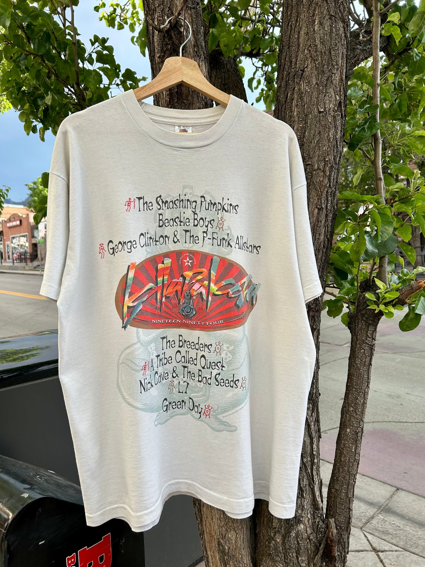1994 Lollapalooza Festival Tour T-Shirt. Size XL