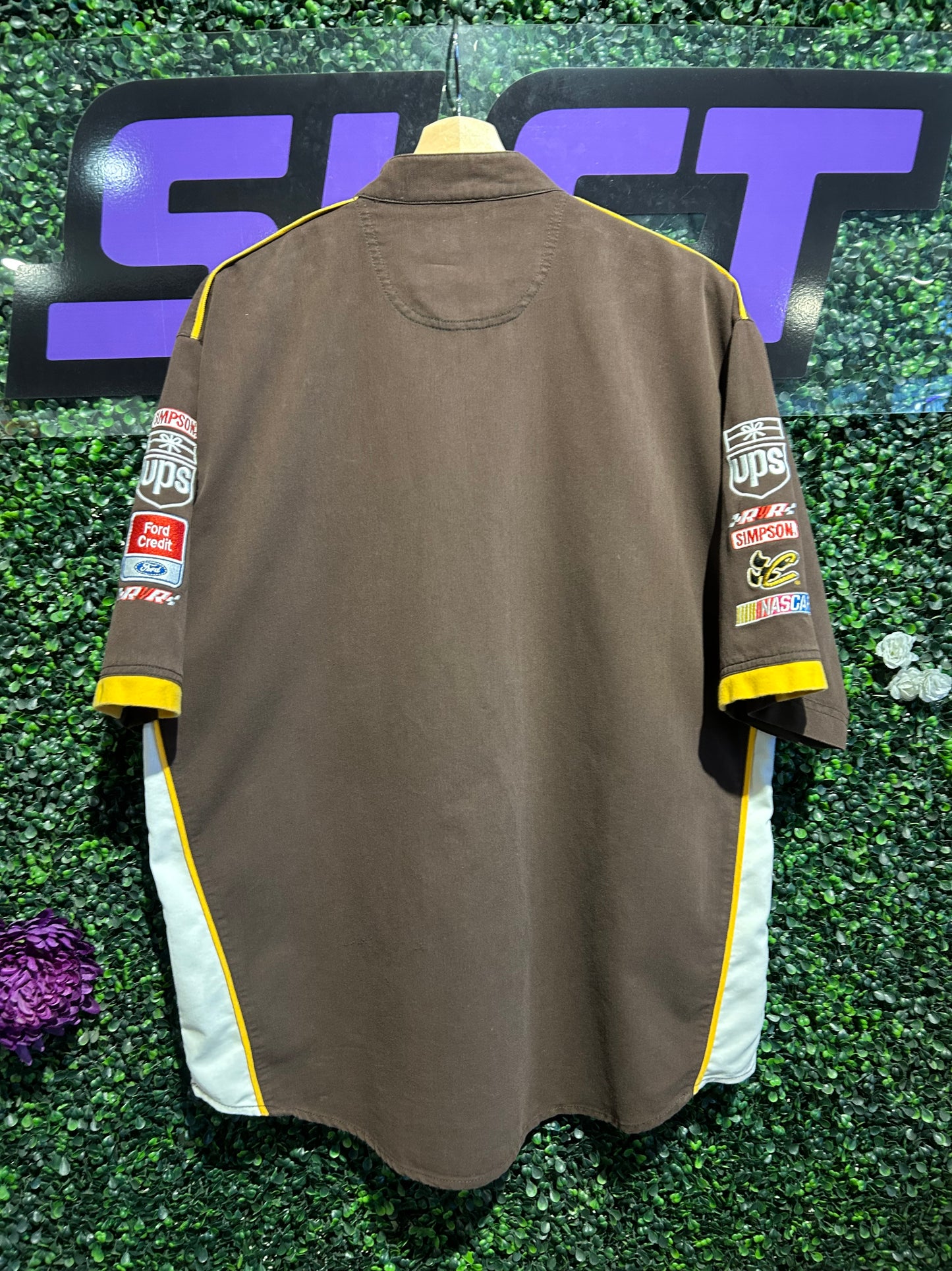 Vintage UPS NASCAR Racing Shirt. Size L/XL