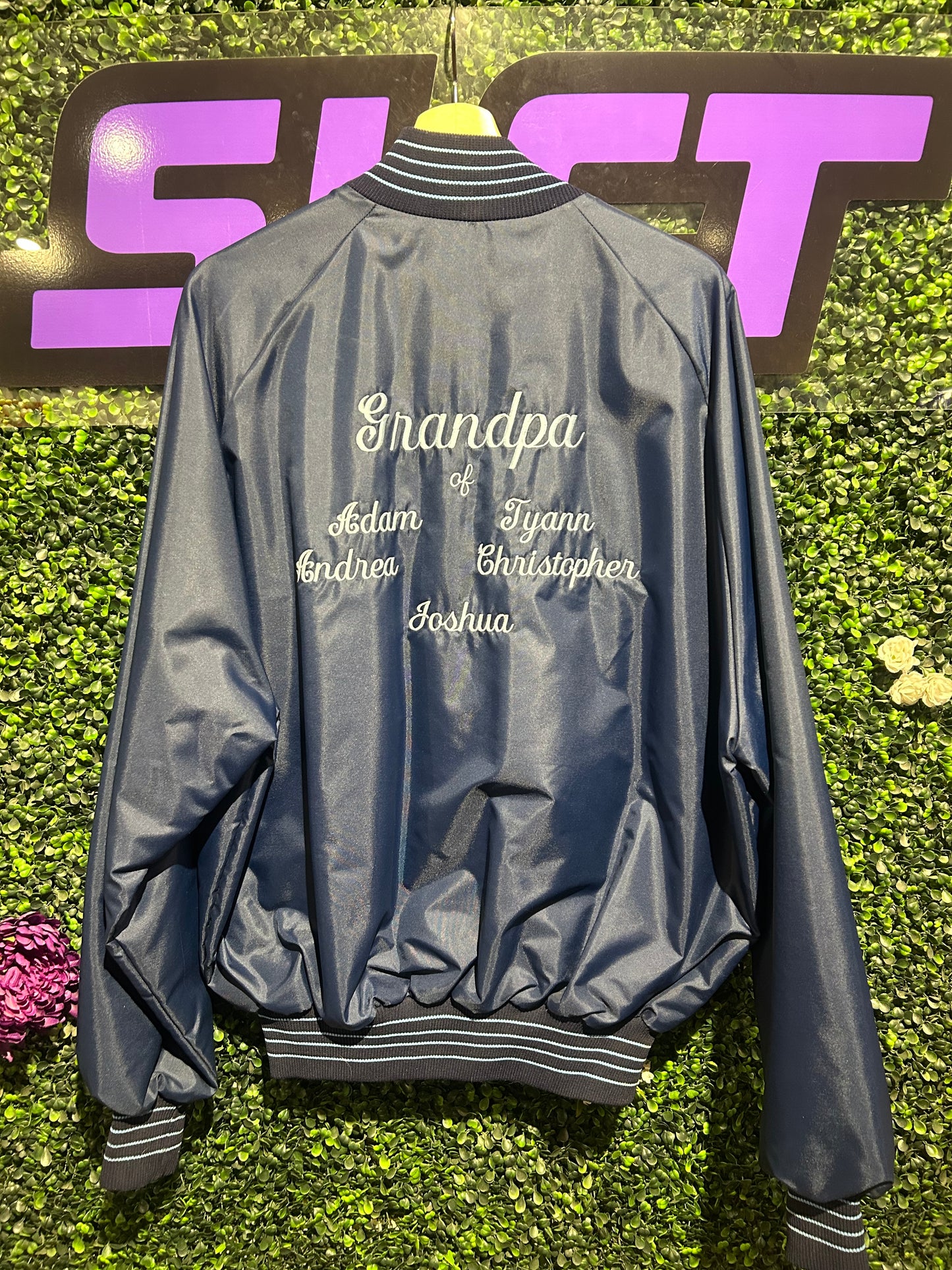 80s Grandpa Wayne Button-Up Jacket. Size L/XL