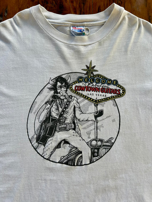 90s Cowtown Guitars Las Vegas T-Shirt. Size XL