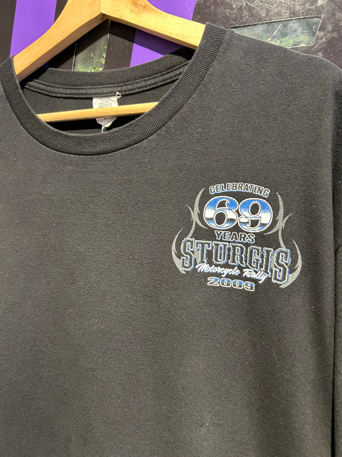 2009 Sturgis 69th Anniversary Bad To The Bone T-Shirt. Size XL