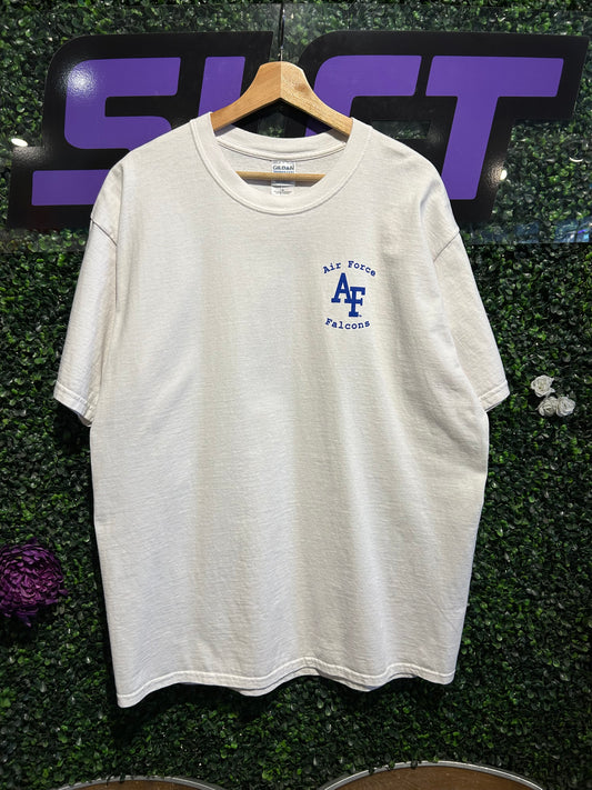 Vintage Air Force Falcons NCAA Basketball T-Shirt. Size XL