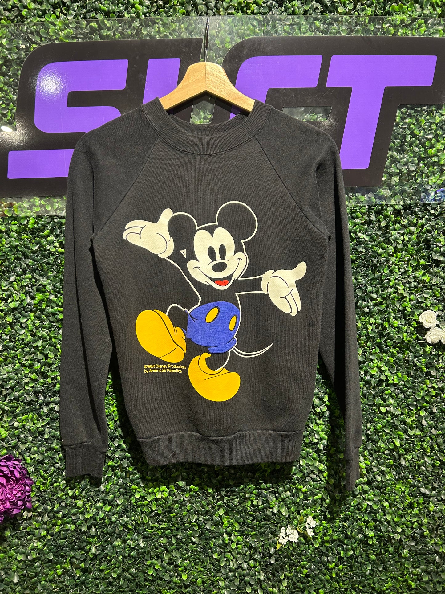 80s Mickey Mouse Crewneck. Size Small