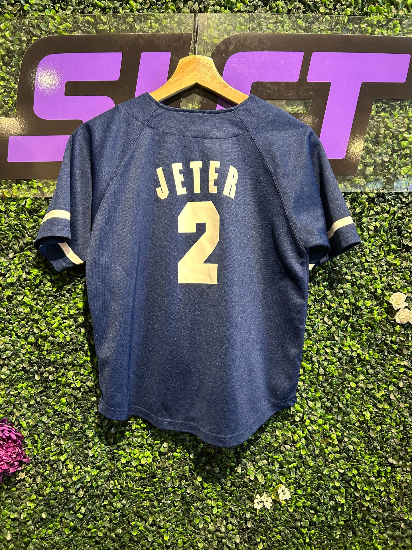 00s New York Yankees #2 Derek Jeter Jersey. Size XS/S