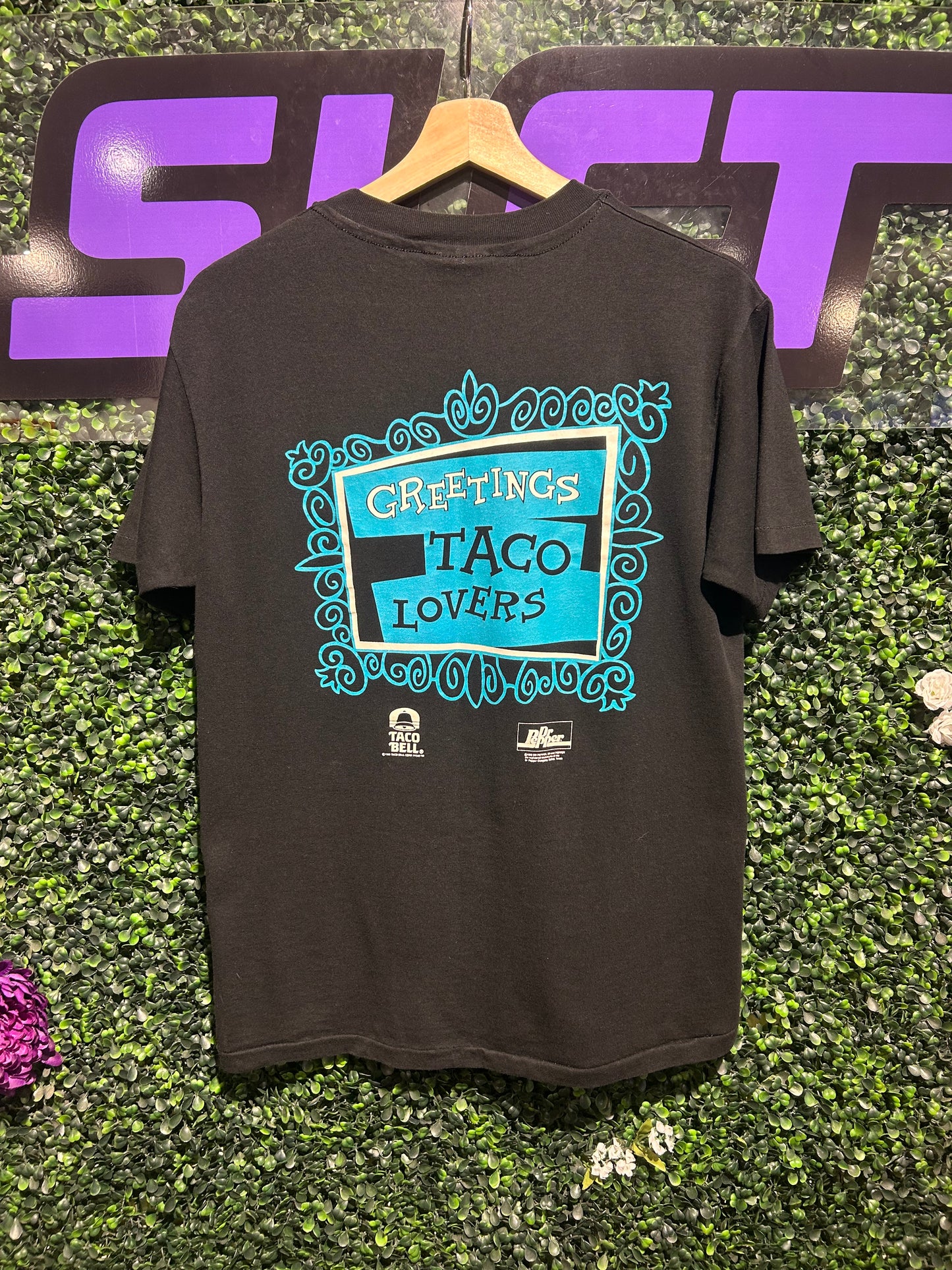 1993 Rocky & Bullwinkle Taco Bell Promo T-Shirt. Size Medium