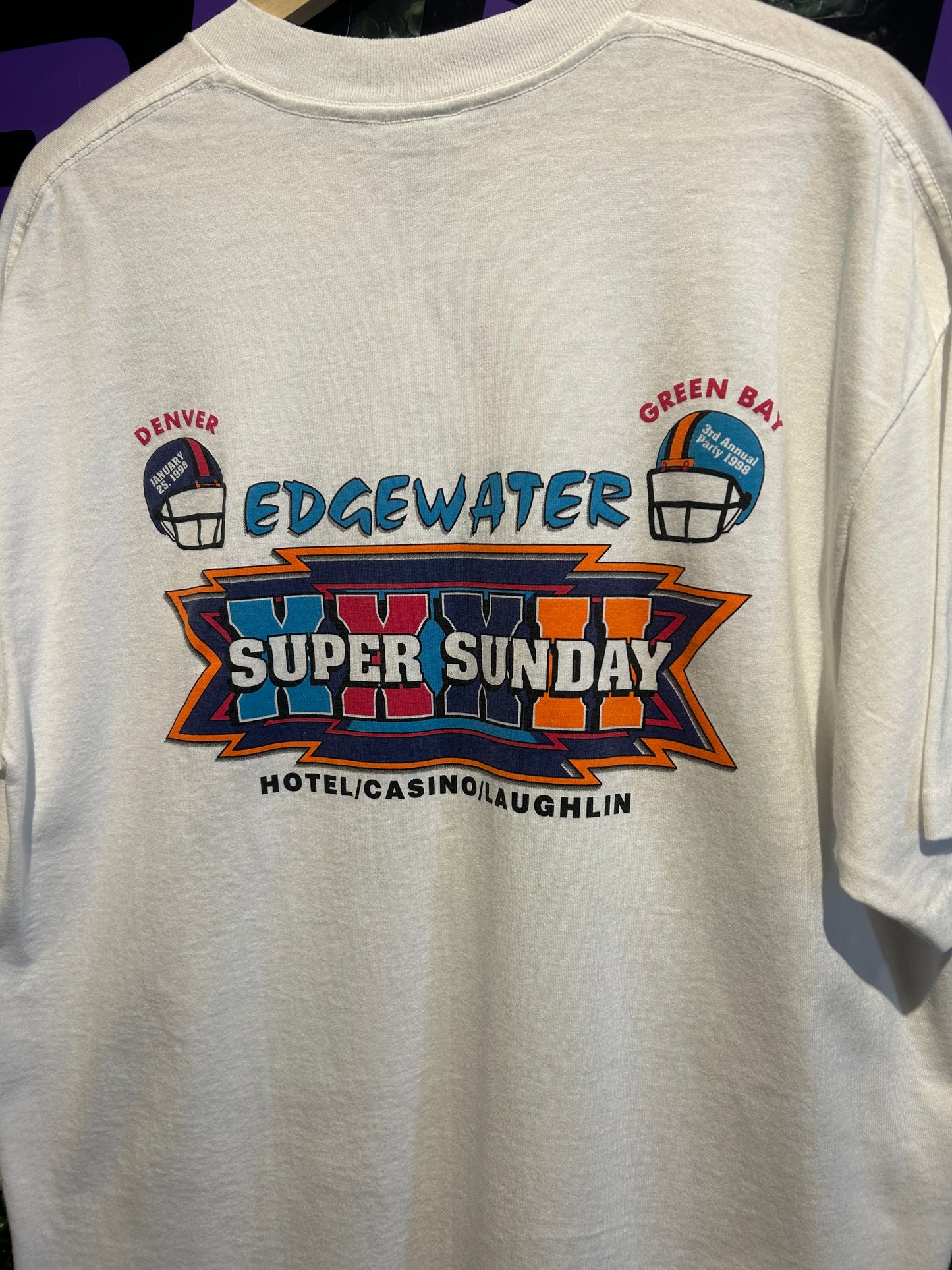 1998 Super Bowl XXXII Edgewater Casino T-Shirt. Size XL