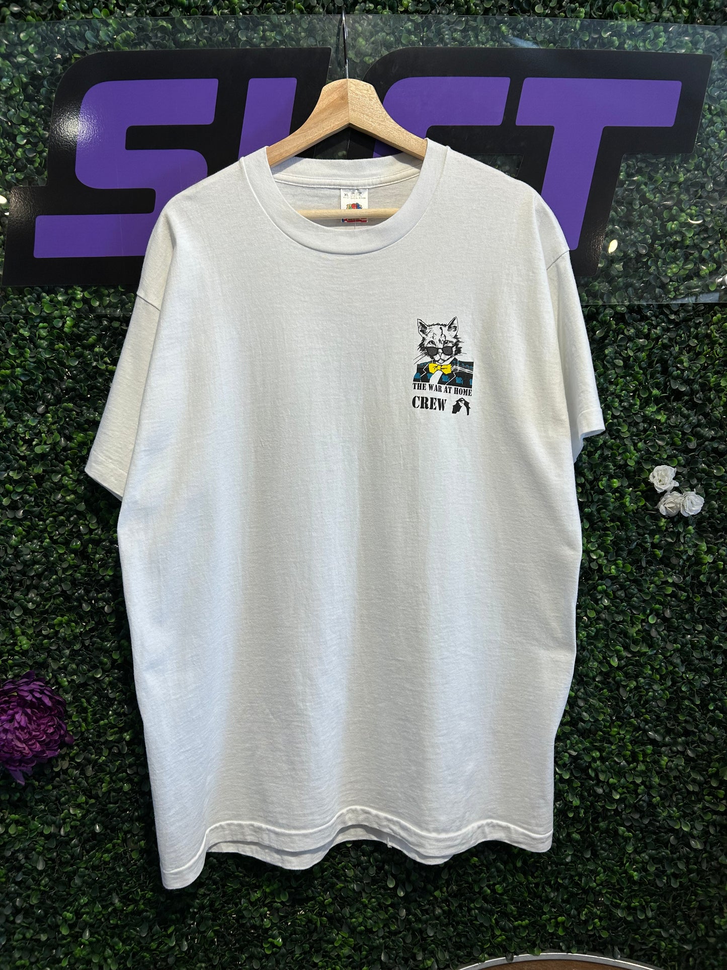 90s Tomkats Catering “The War At Home” Crew T-Shirt. Size XL
