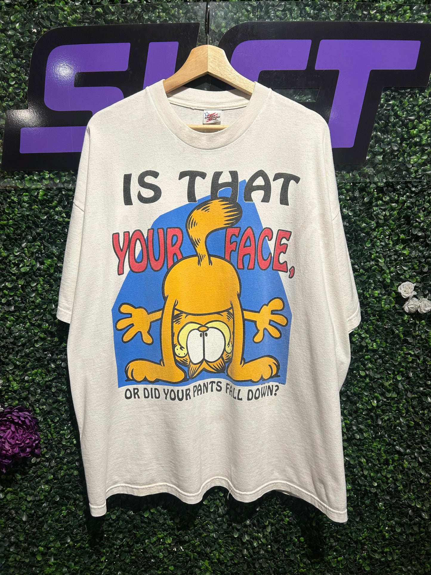 90s Garfield Is That Your Face T-Shirt. Size XXL
