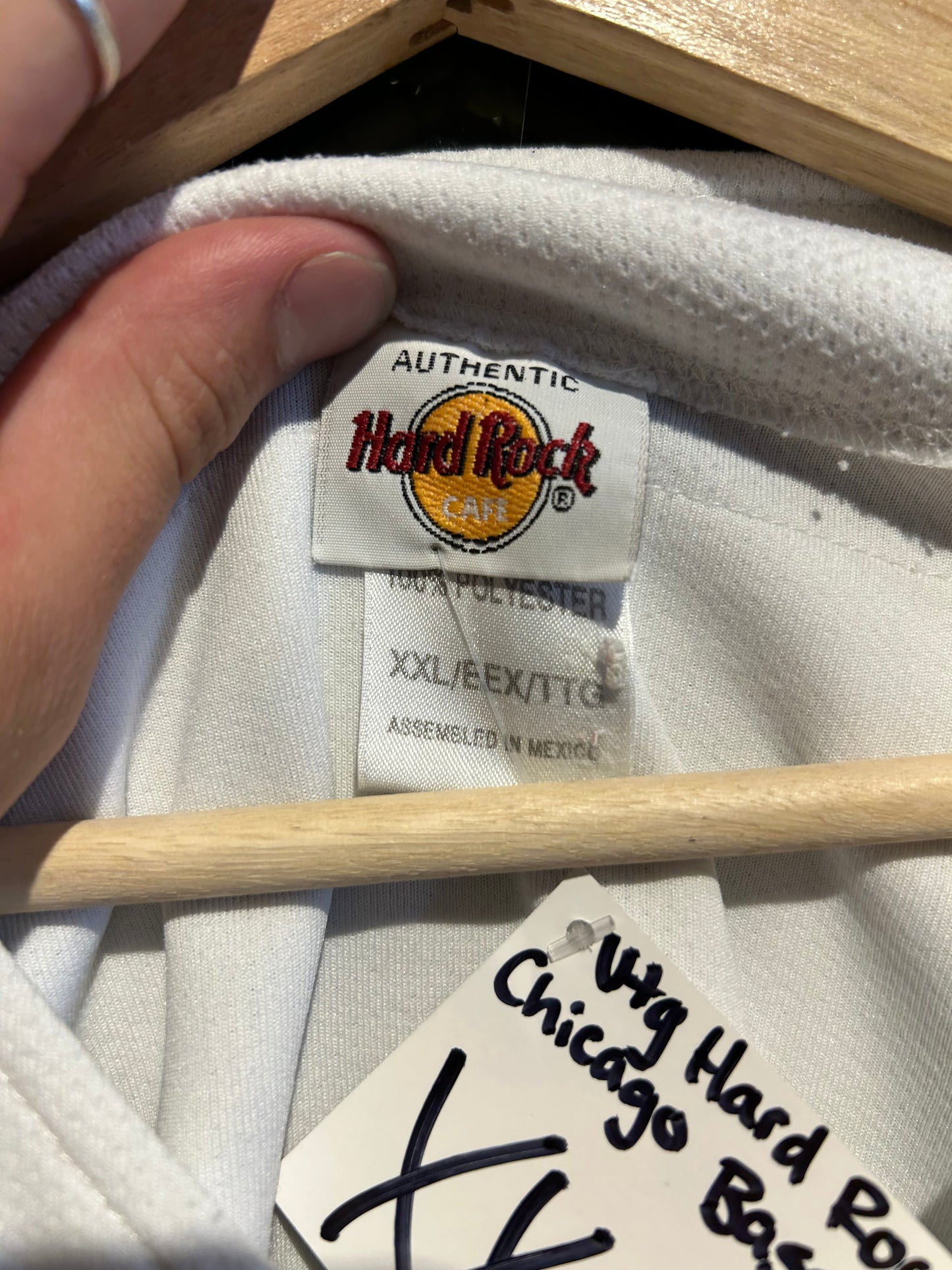 Vintage Hard Rock Cafe Chicago Baseball Jersey. Size XXL