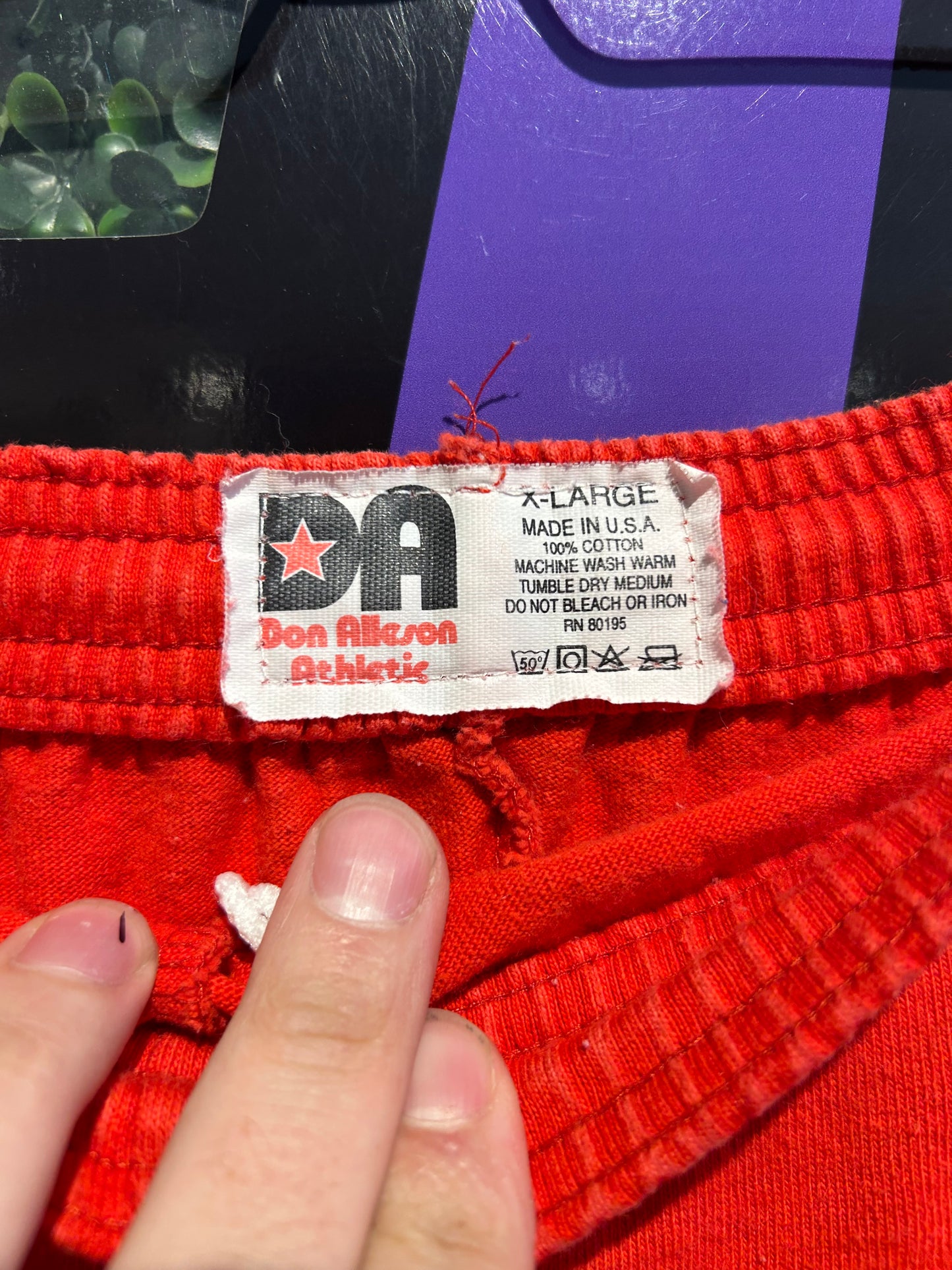 80s Budweiser King Of Beers Shorts. Size XL