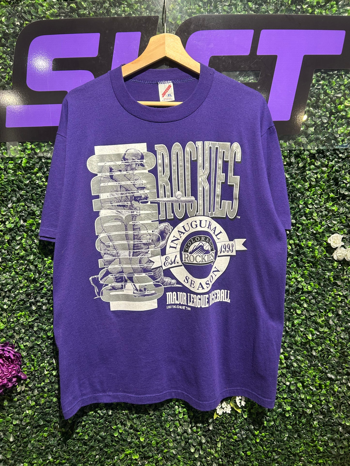 1993 Colorado Rockies Inaugural Season T-Shirt. Size L/XL