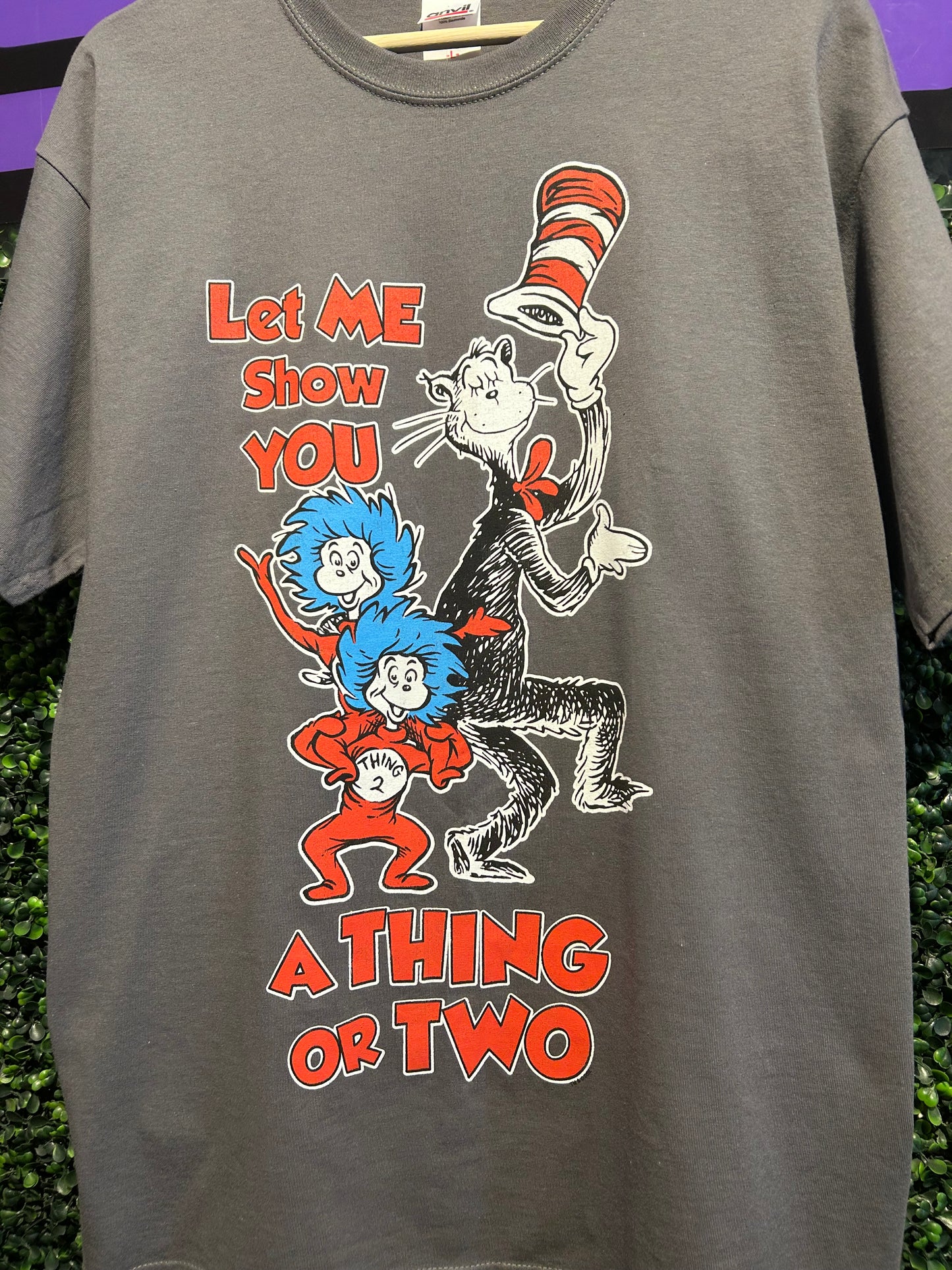 Vintage Dr. Seuss Cat In The Hat Things T-Shirt. Size Large