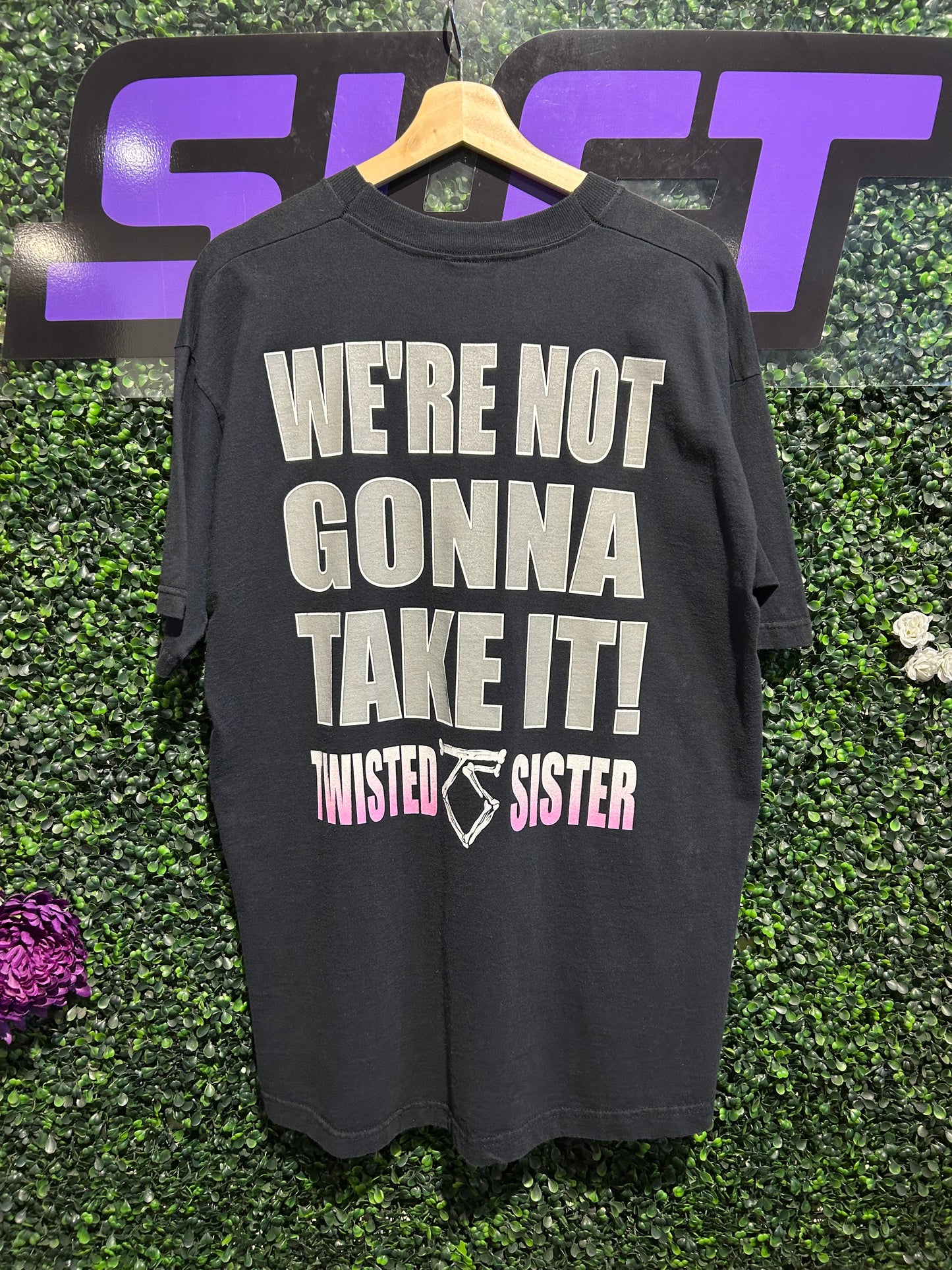 2000 Twisted Sister “We’re Not Gonna Take It” Euro Tour T-Shirt. Size L/XL