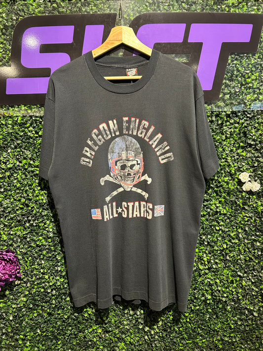 90s Oregon England All-Stars Football T-Shirt. Size L/XL