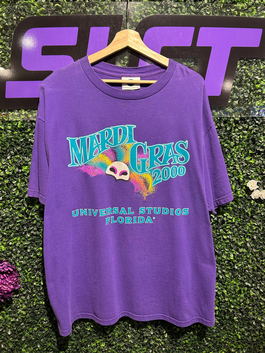 2000 Universal Studios Mardi Gras T-Shirt. Size XL