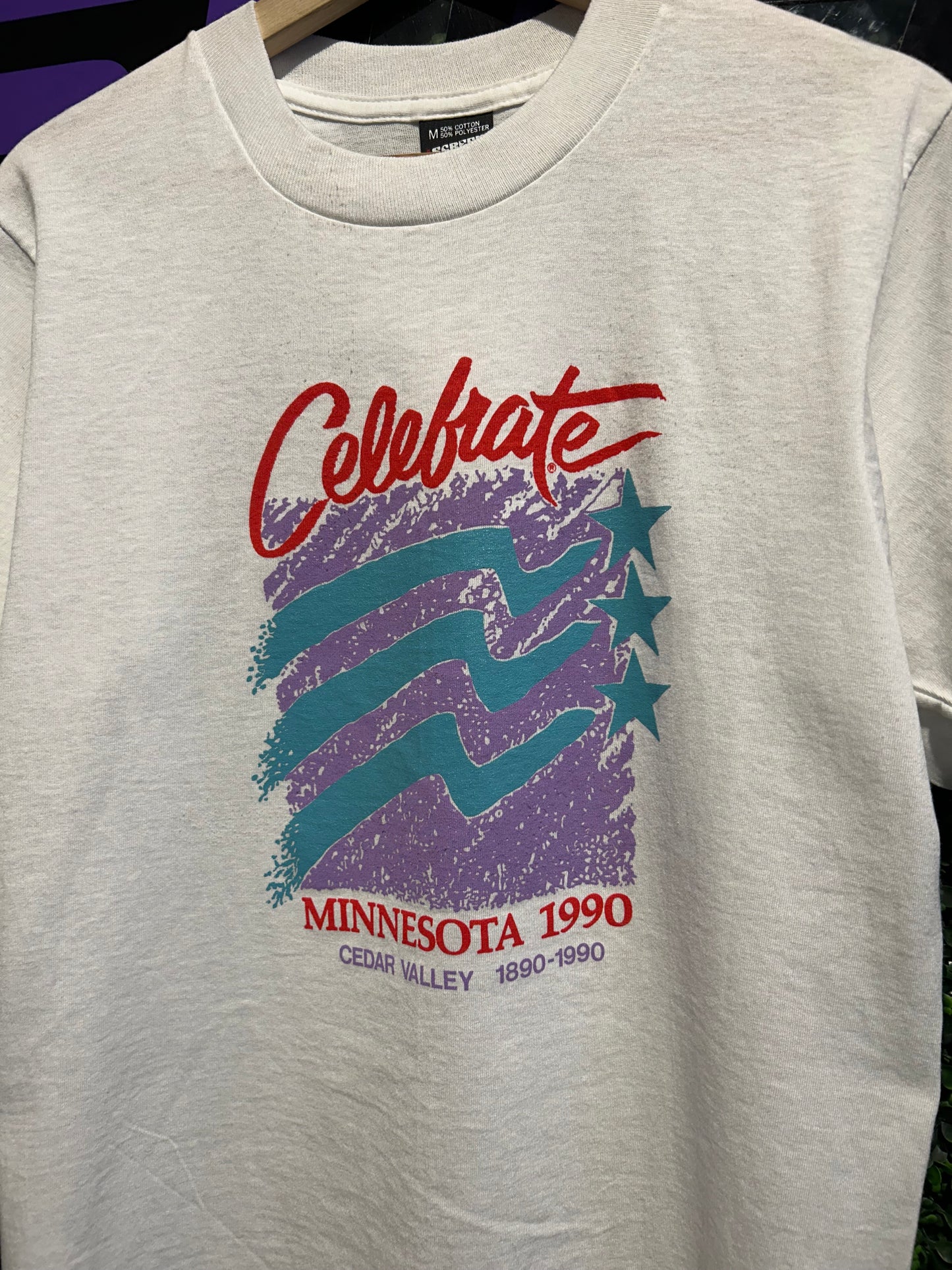 1990 Celebrate Minnesota T-Shirt. Size Medium