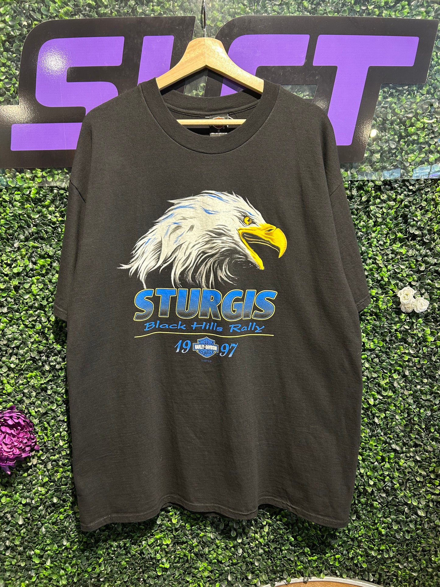 1997 Harley Davidson Sturgis Eagle T-Shirt. Size XL/XXL