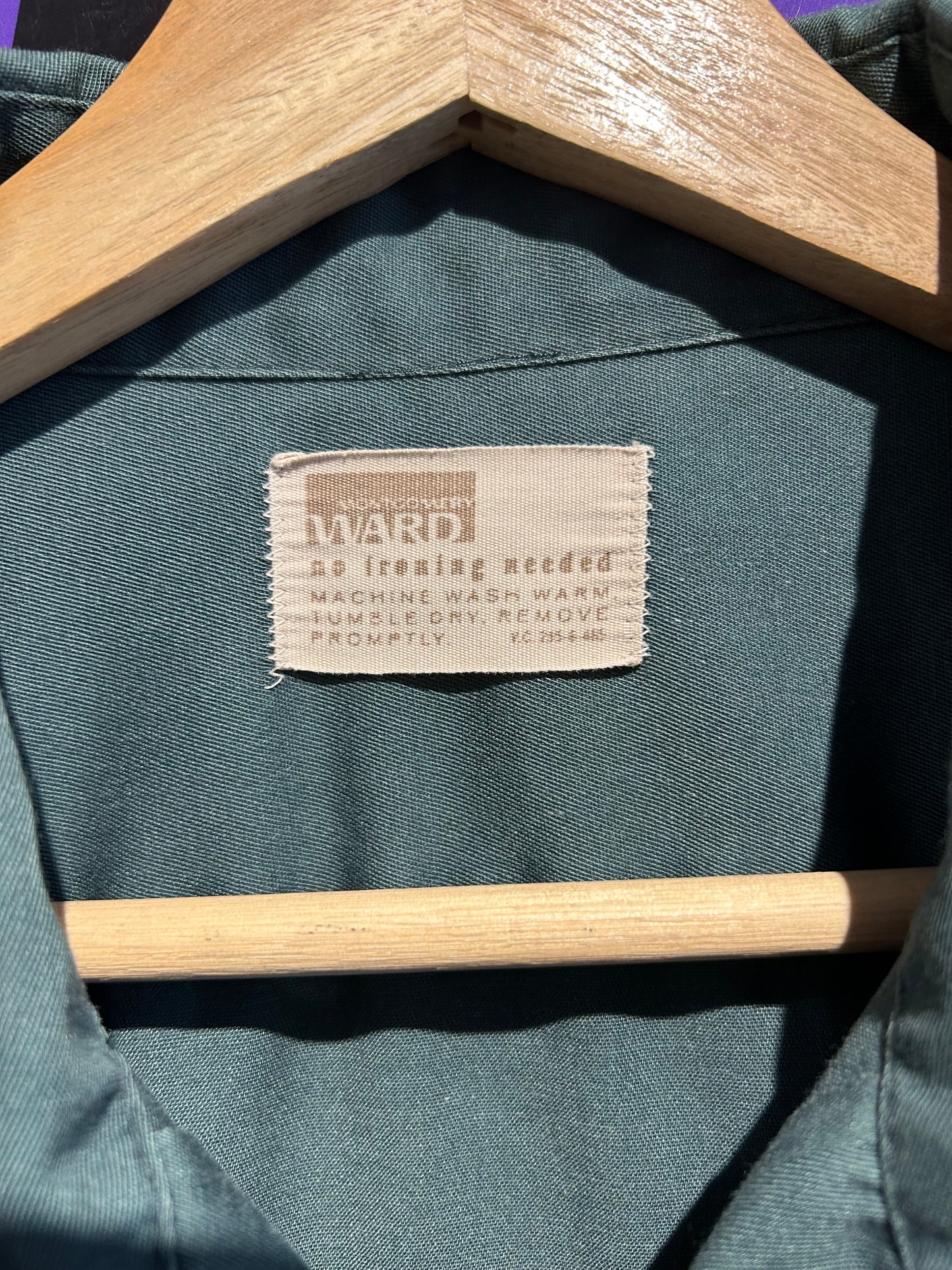 70s Montgomery Ward Work Button-Up Shirt. Size L/XL
