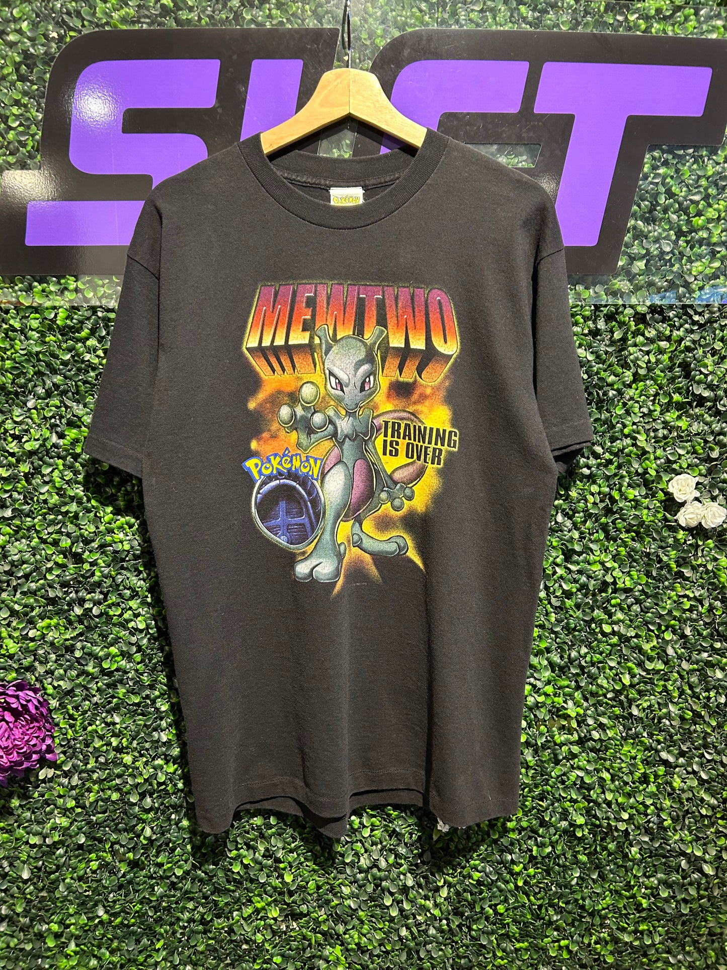 1999 Pokemon Mewtwo “Training Is Over” T-Shirt. Size Large