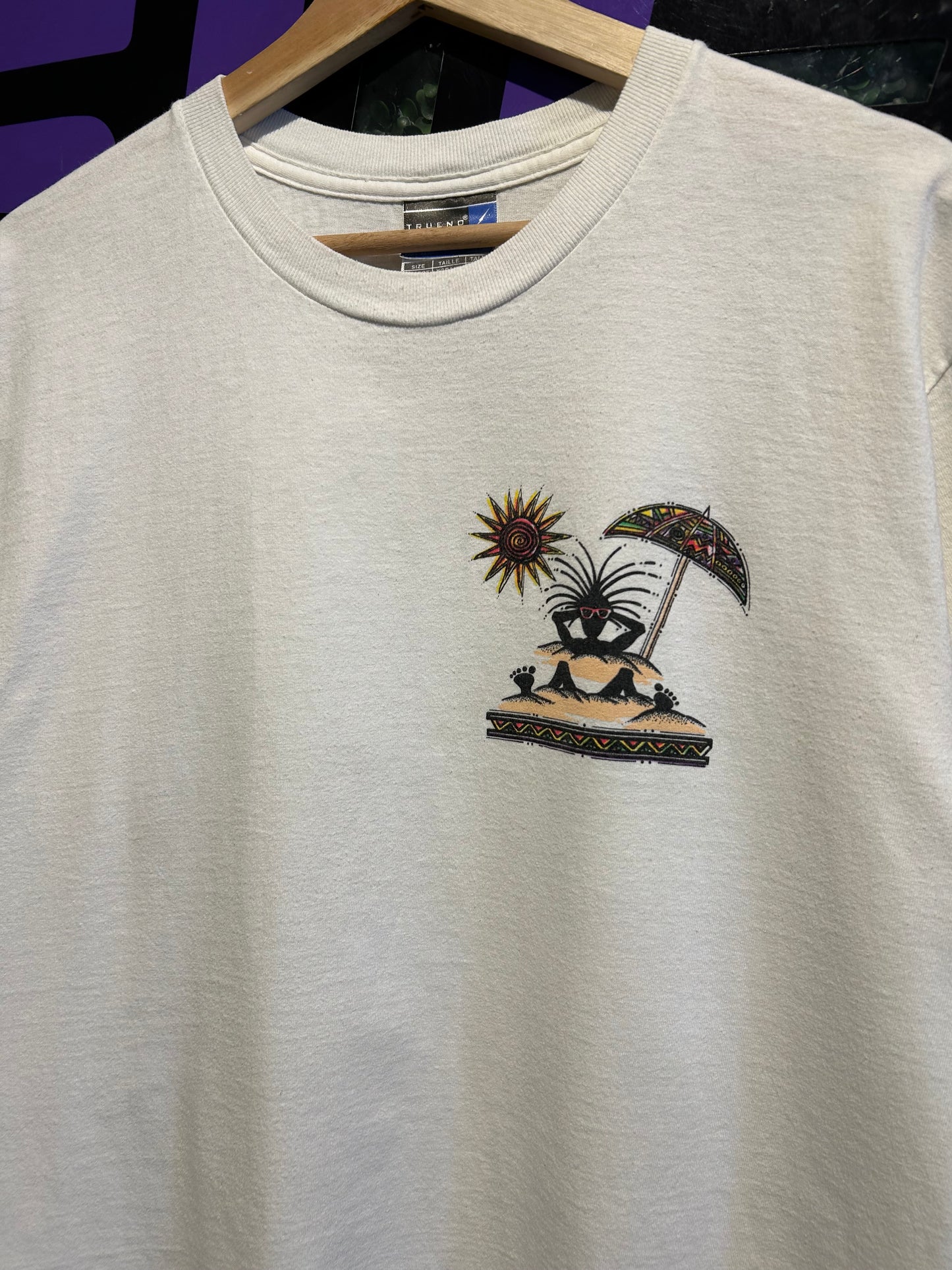 Vintage Jammin’ Vallarta Beach T-Shirt. Size Large