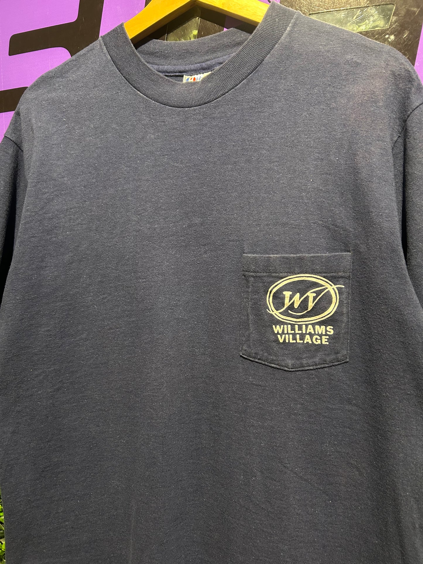 80s CU Boulder Williams Village “Will Vill” Pocket T-Shirt. Size Large